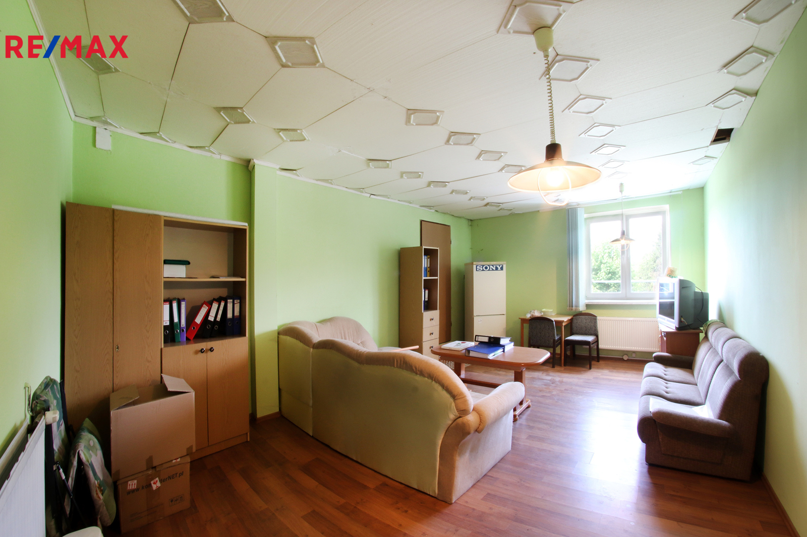 +420 604 191 744 I denisa.myslivcova@re-max.cz