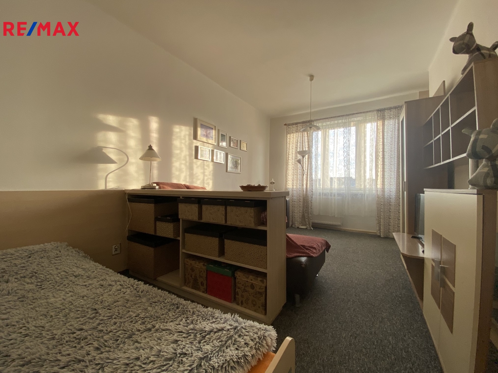 +420 776 335 999, ladislav.urbancik@re-max.cz