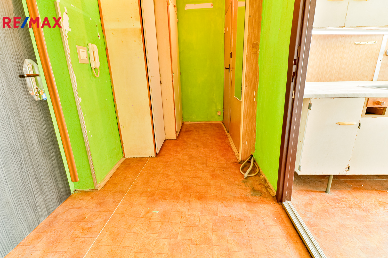 +420 739 604 767 I www.vaclavadamcik.cz I vaclav.a