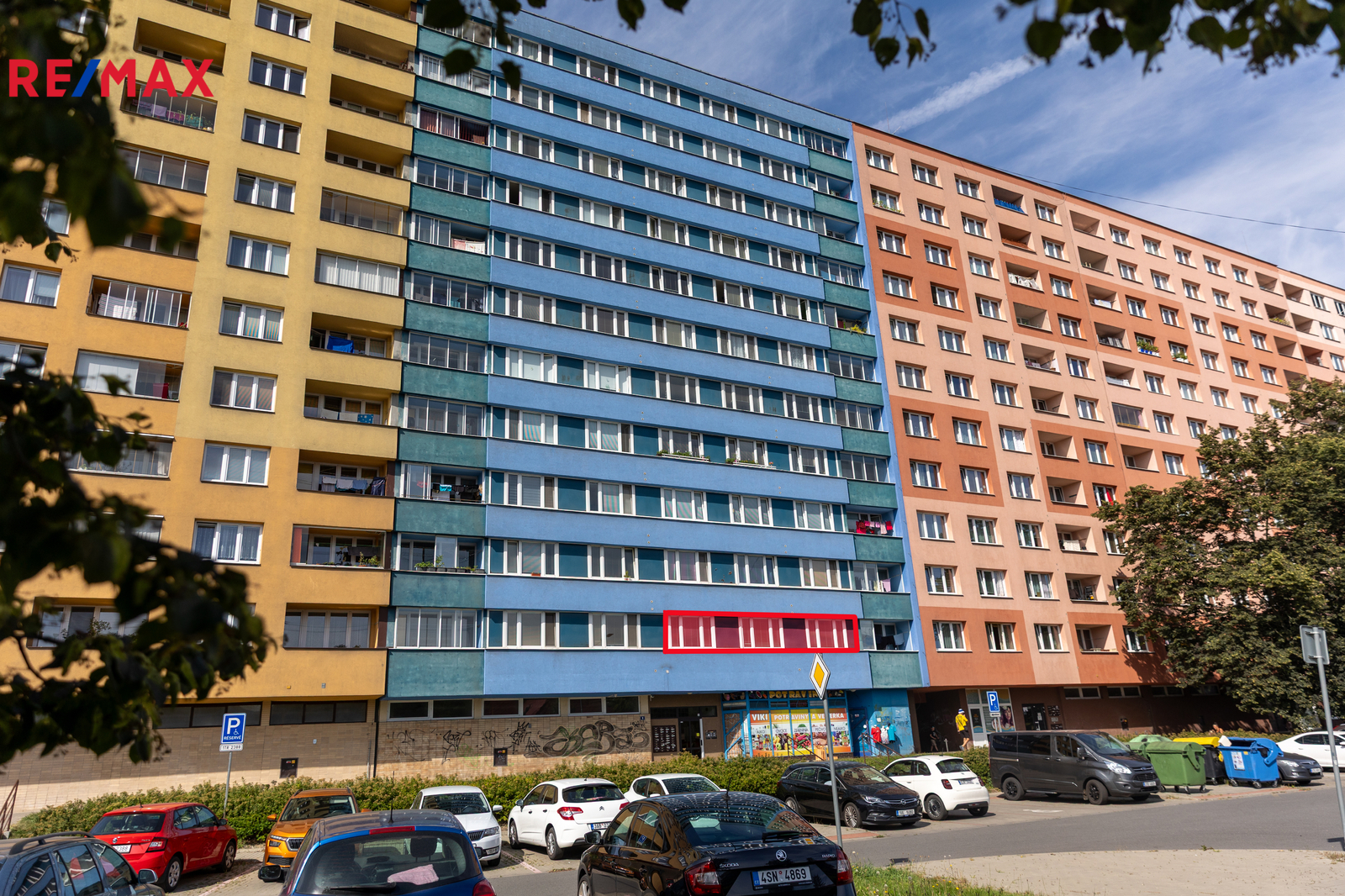 +420 721 415 122 I lucie.krechterova@remax-czech.c
