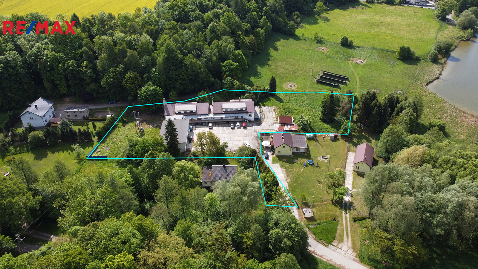 +420 604 191 744 I denisa.myslivcova@re-max.cz