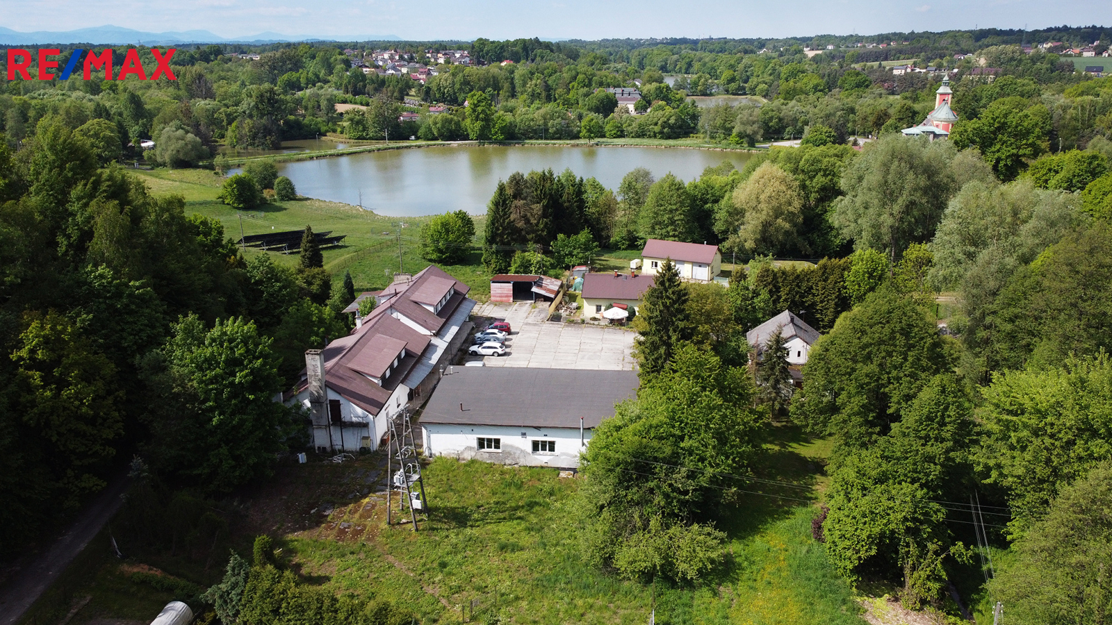 +420 604 191 744 I denisa.myslivcova@re-max.cz