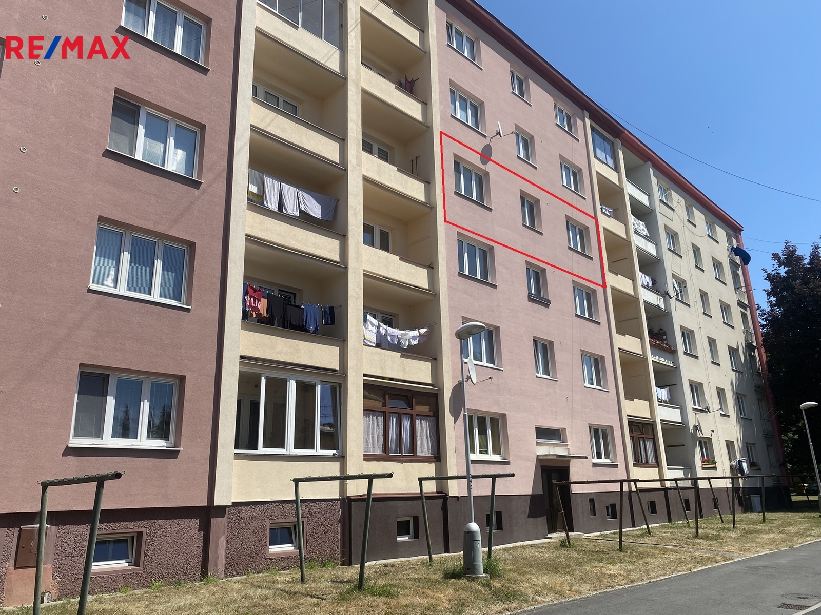 +420 776 335 999, ladislav.urbancik@re-max.cz