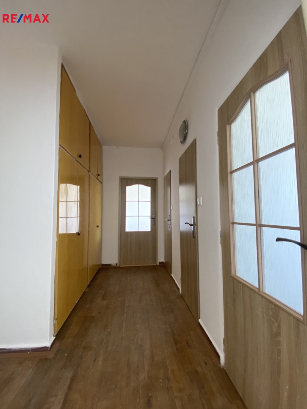 +420 776 335 999, ladislav.urbancik@re-max.cz