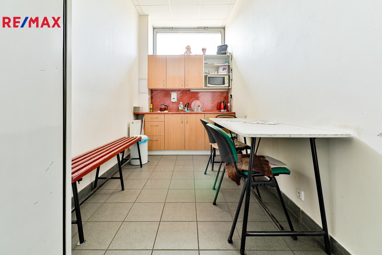 +420 739 604 767 I vaclav.adamcik@re-max.cz I pron