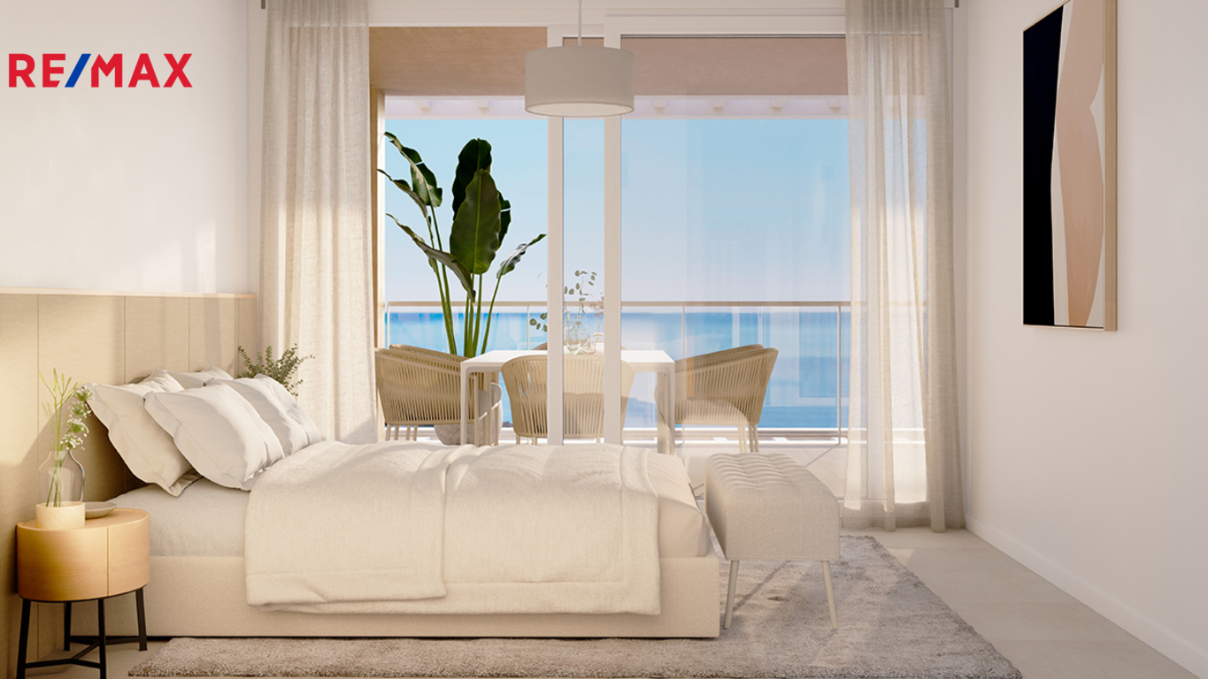 +420 739 604 767 I www.vaclavadamcik.cz I vaclav.adamcik@re-max.cz I prodej apartmánu 2+kk, Španělsko