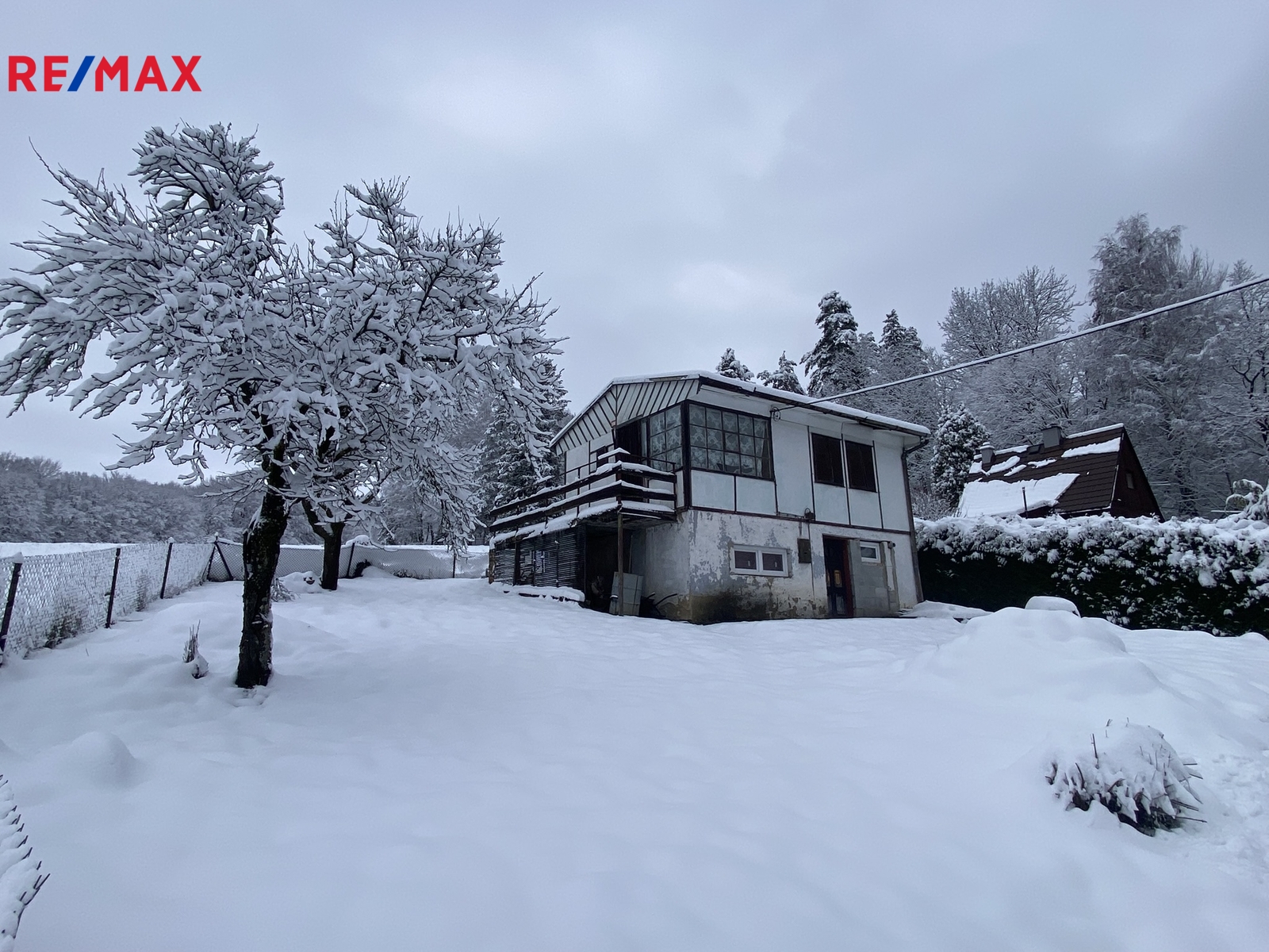 +420 776 335 999, ladislav.urbancik@re-max.cz