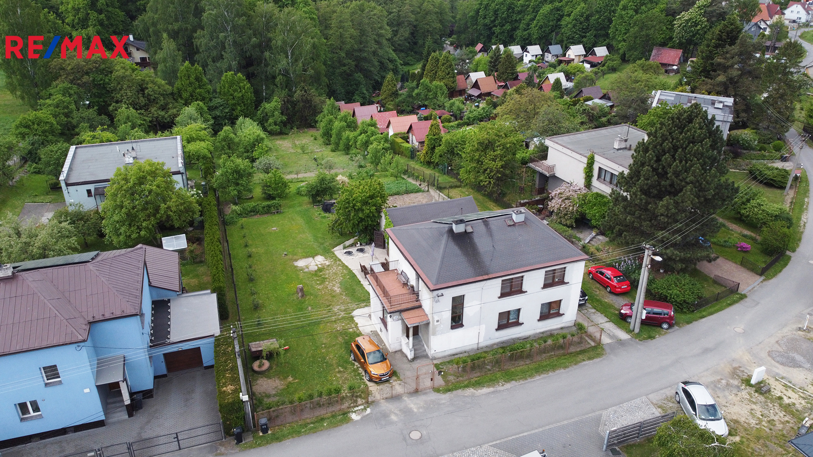 +420 776 335 999, ladislav.urbancik@re-max.cz