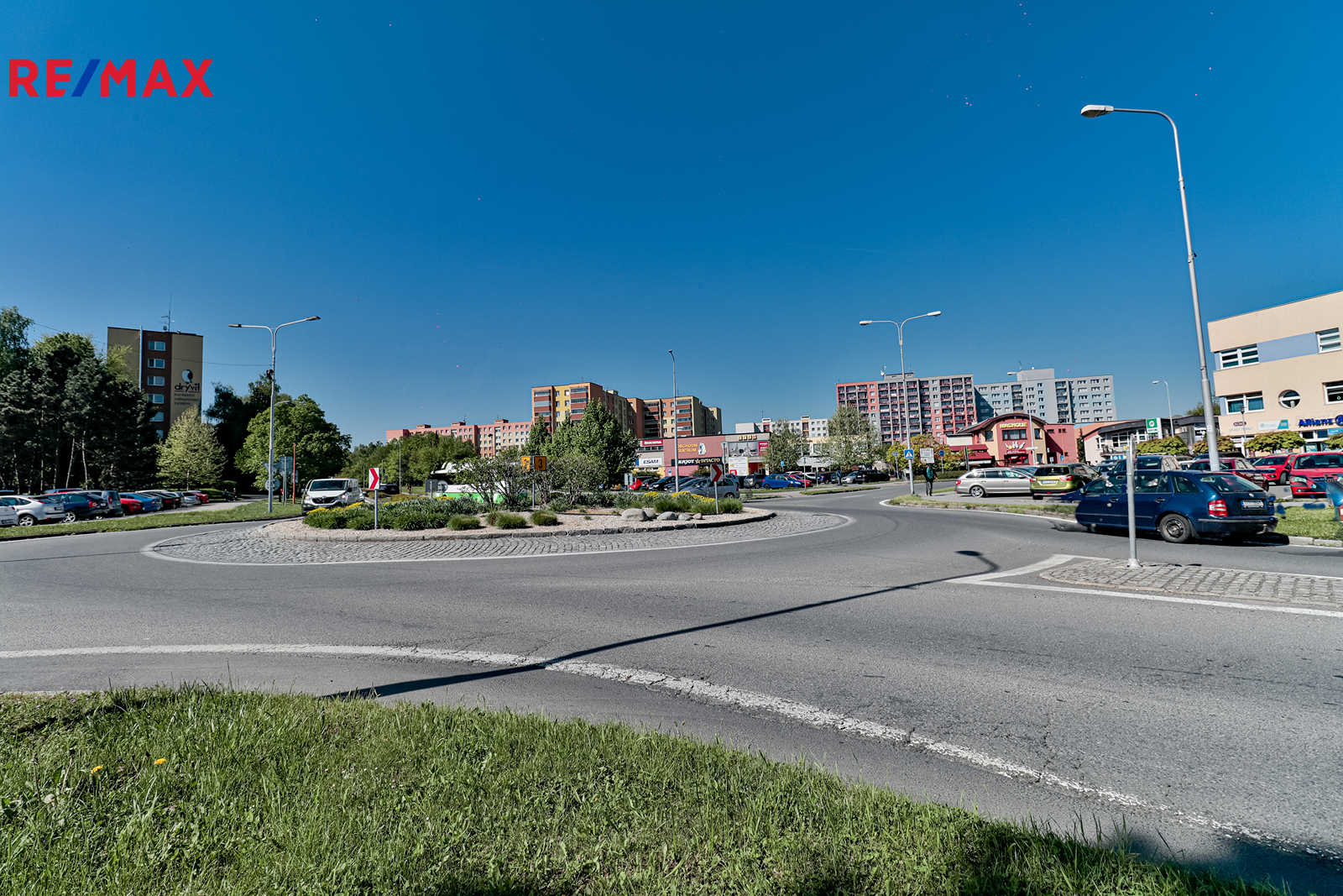+420 739 604 767 I www.vaclavadamcik.cz I vaclav.a