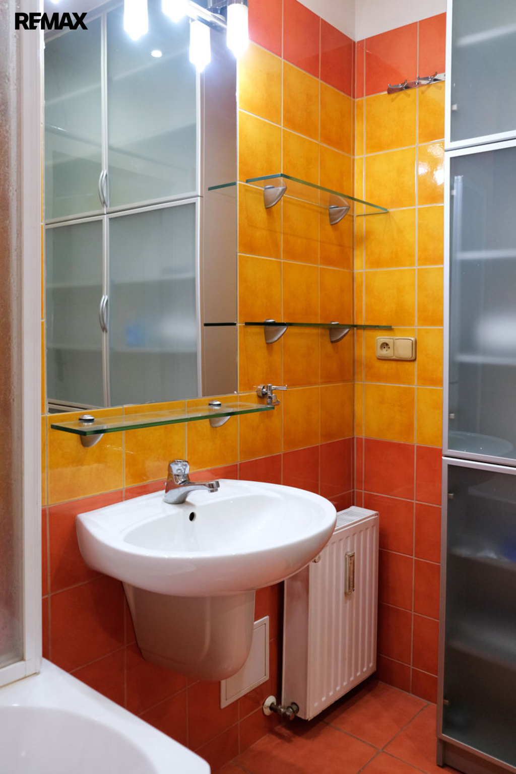  +420 739 604 767 I www.vaclavadamcik.cz I vaclav.