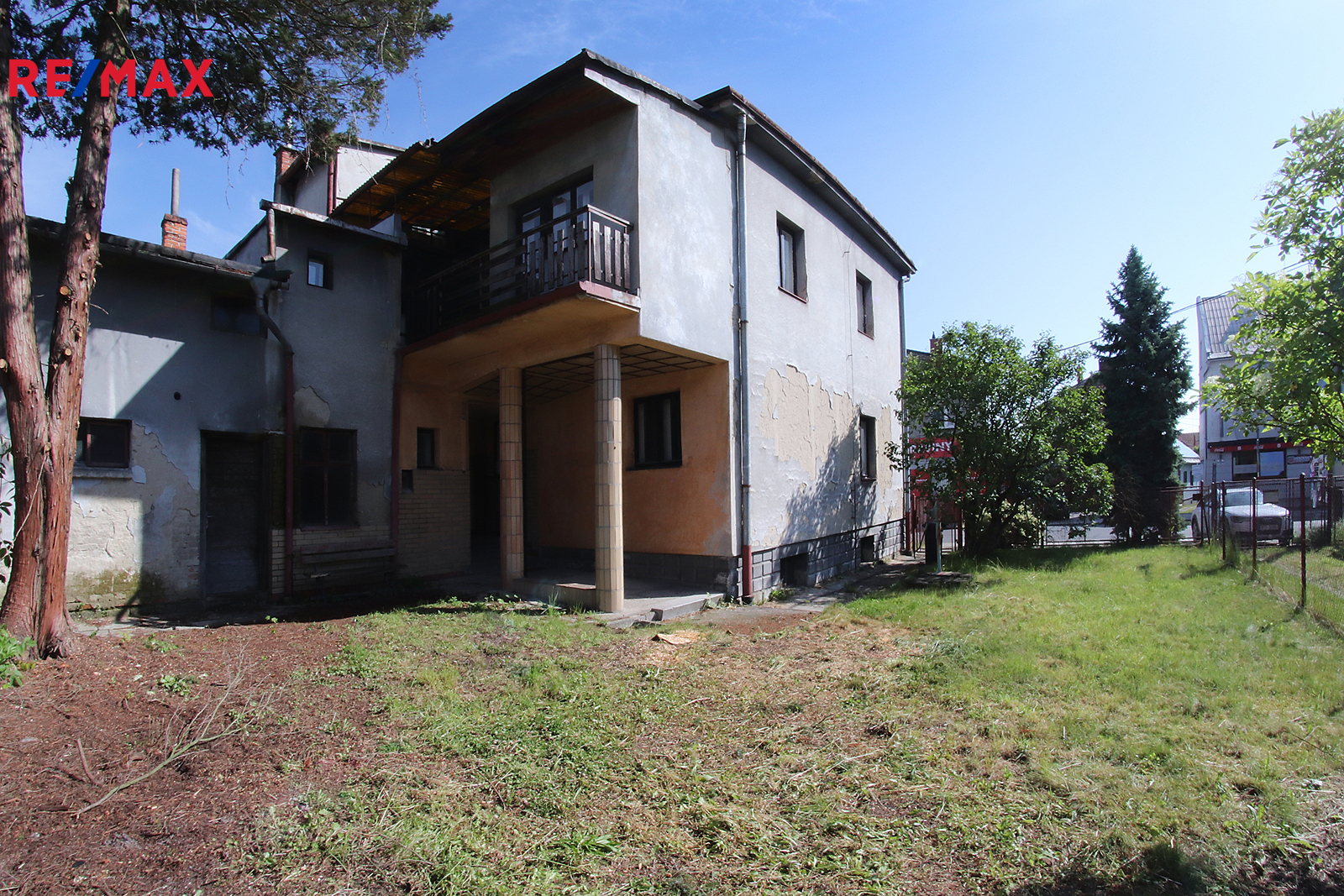 +420 604 191 744 I denisa.myslivcova@re-max.cz