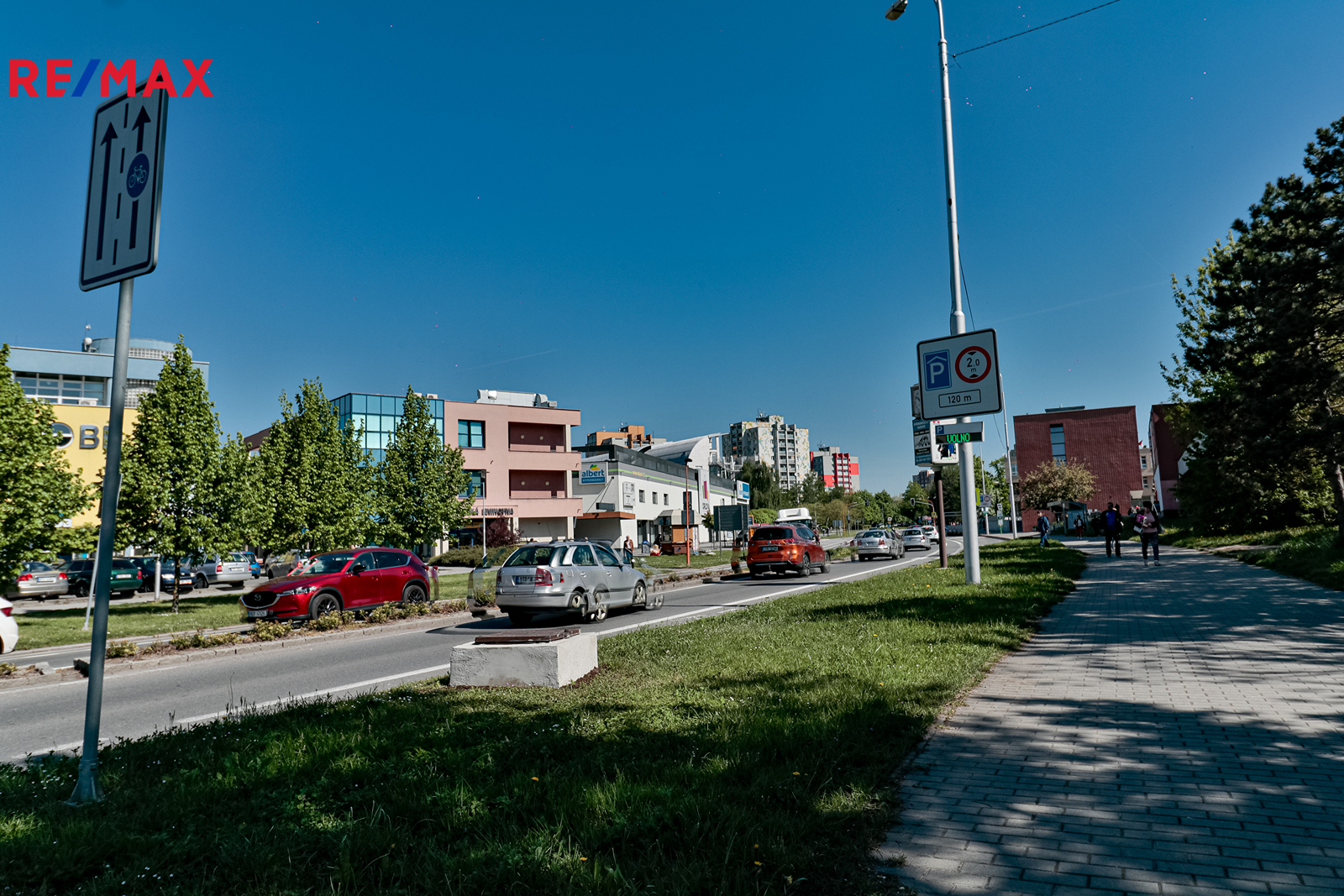+420 739 604 767 I www.vaclavadamcik.cz I vaclav.a