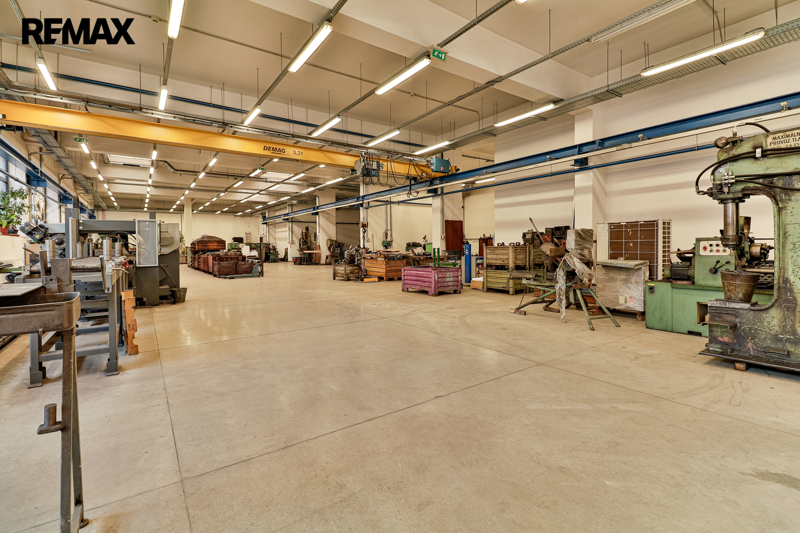 +420 739 604 767 I vaclav.adamcik@re-max.cz I pron