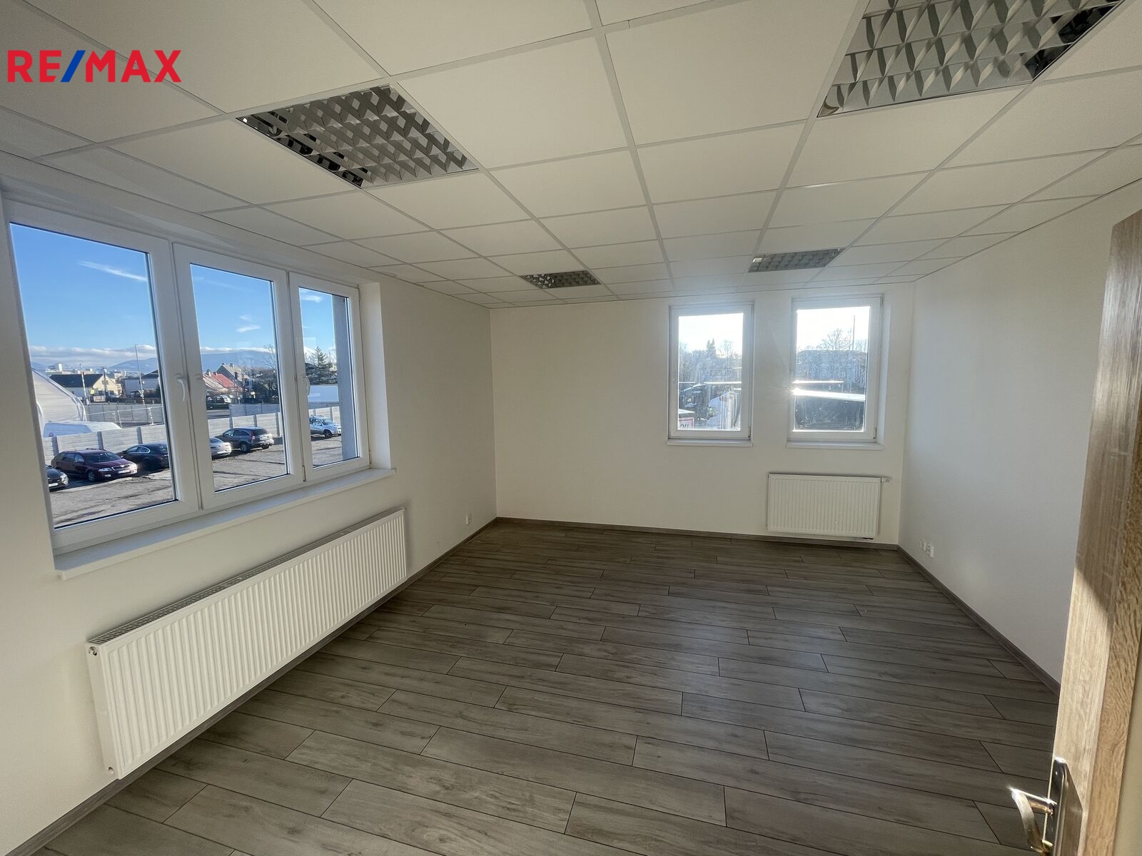 Petr Sonnenschein | +420 778 750 999 | RE/MAX Centrum | Dobrá u Frýdku Místku