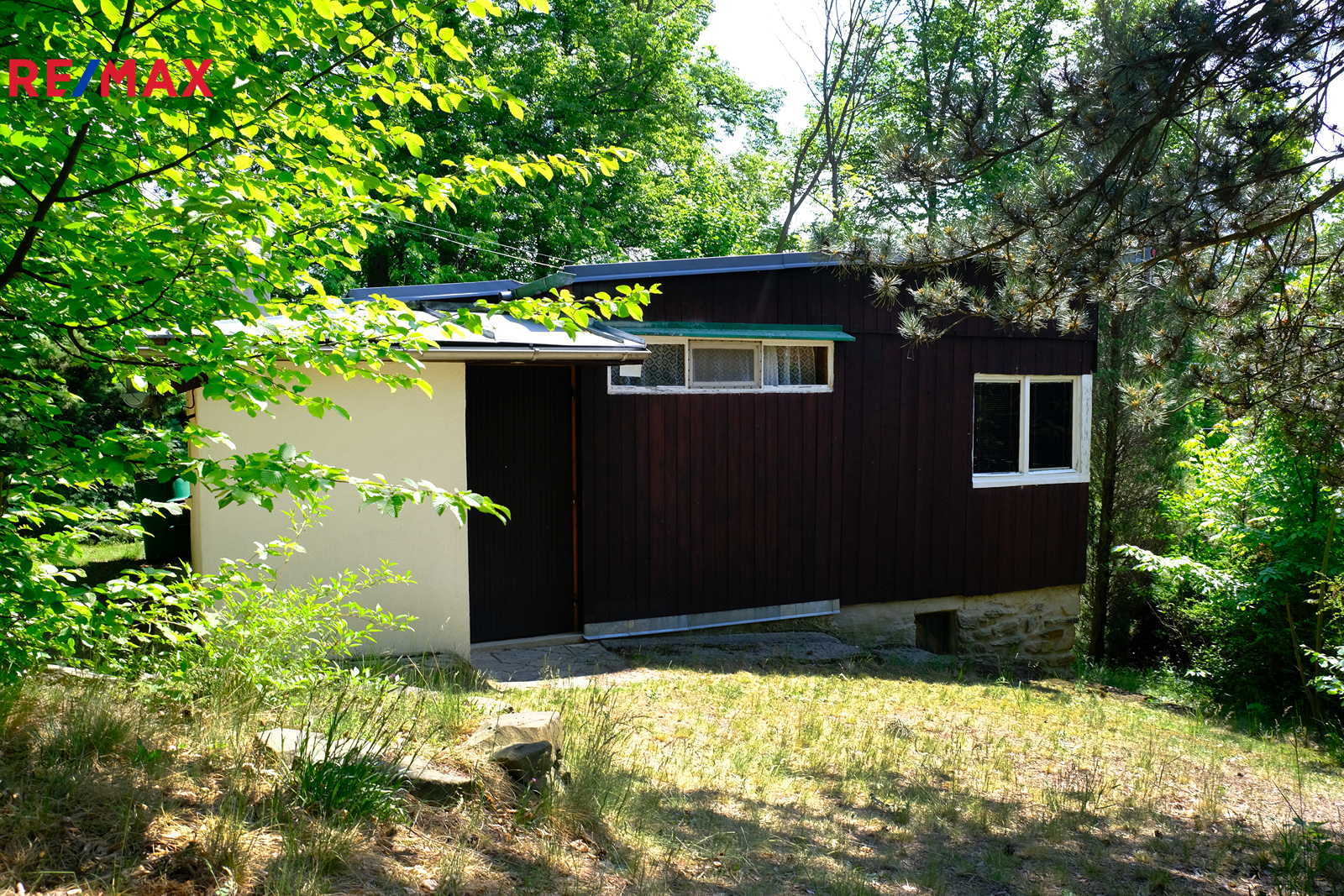 +420 776 335 999, ladislav.urbancik@re-max.cz