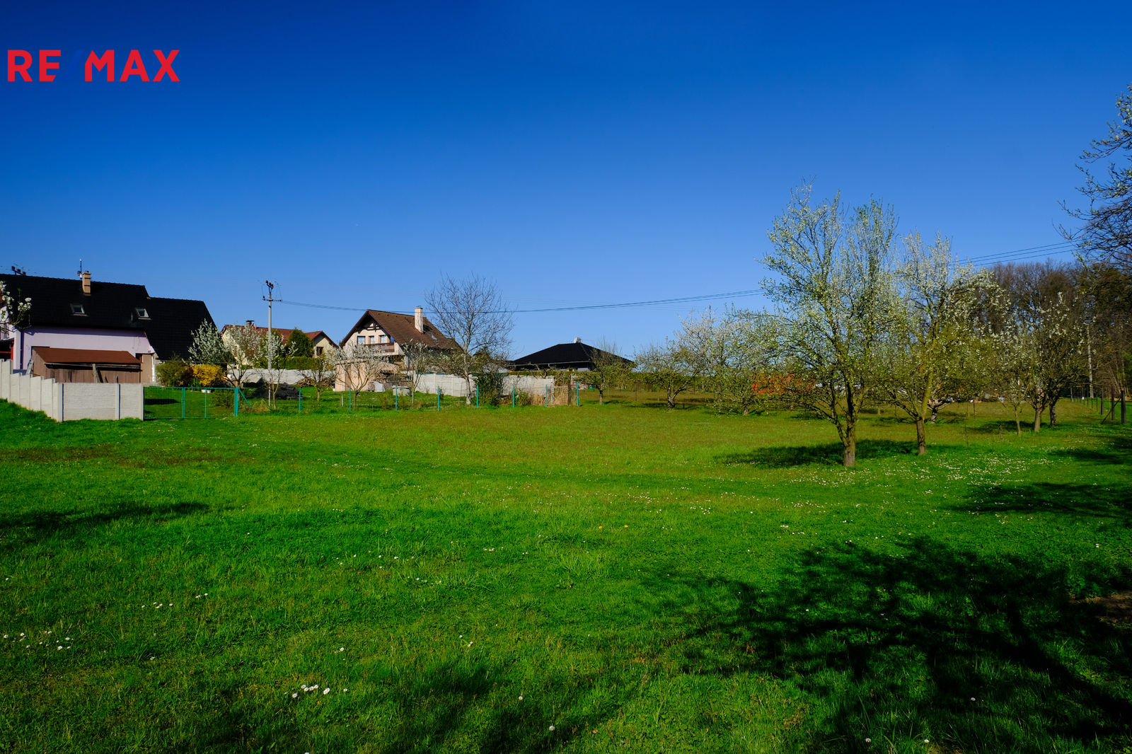 +420 604 191 744 I denisa.myslivcova@re-max.cz