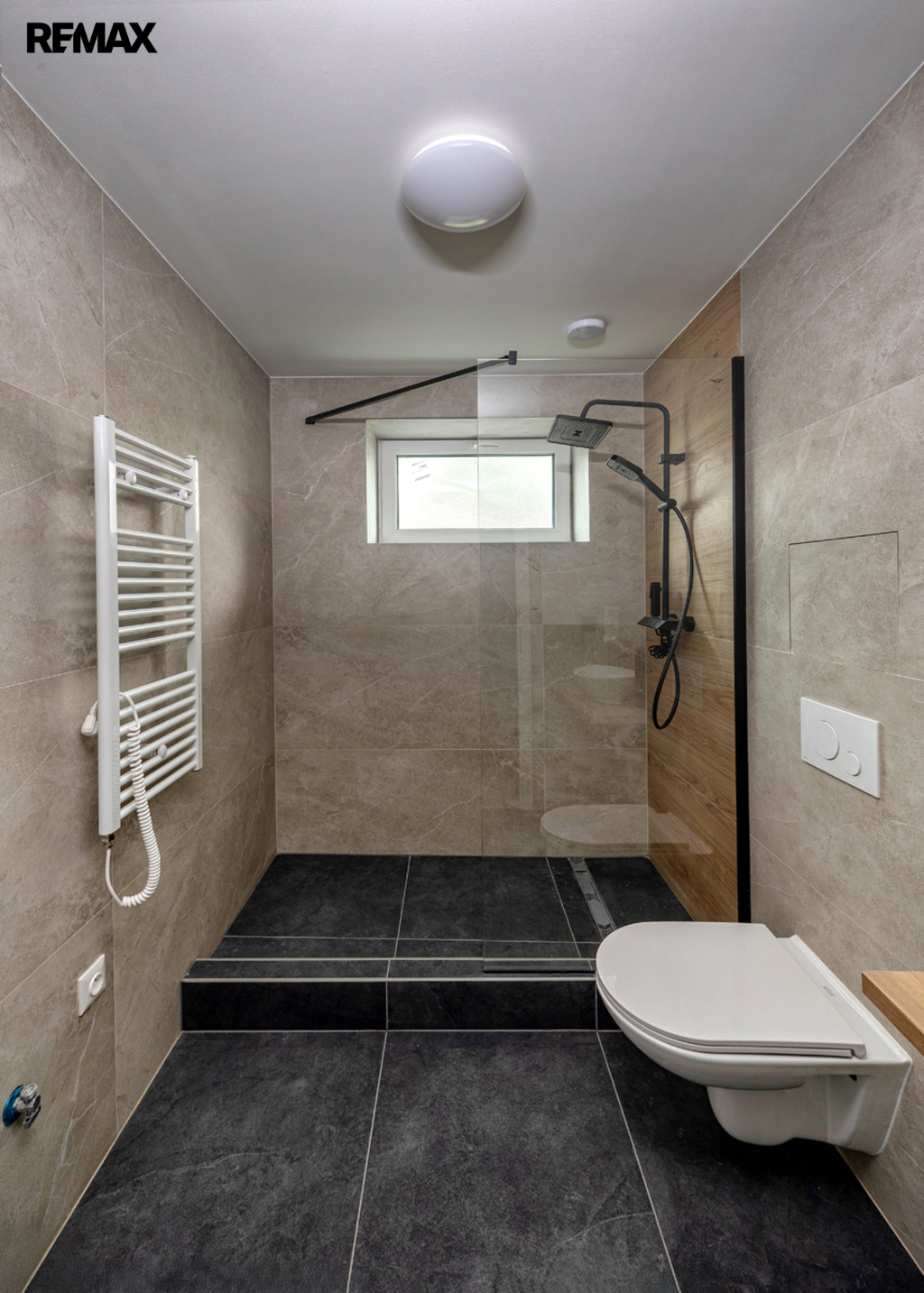 Petr Sonnenschein | +420 778 750 999 | REMAX Centrum