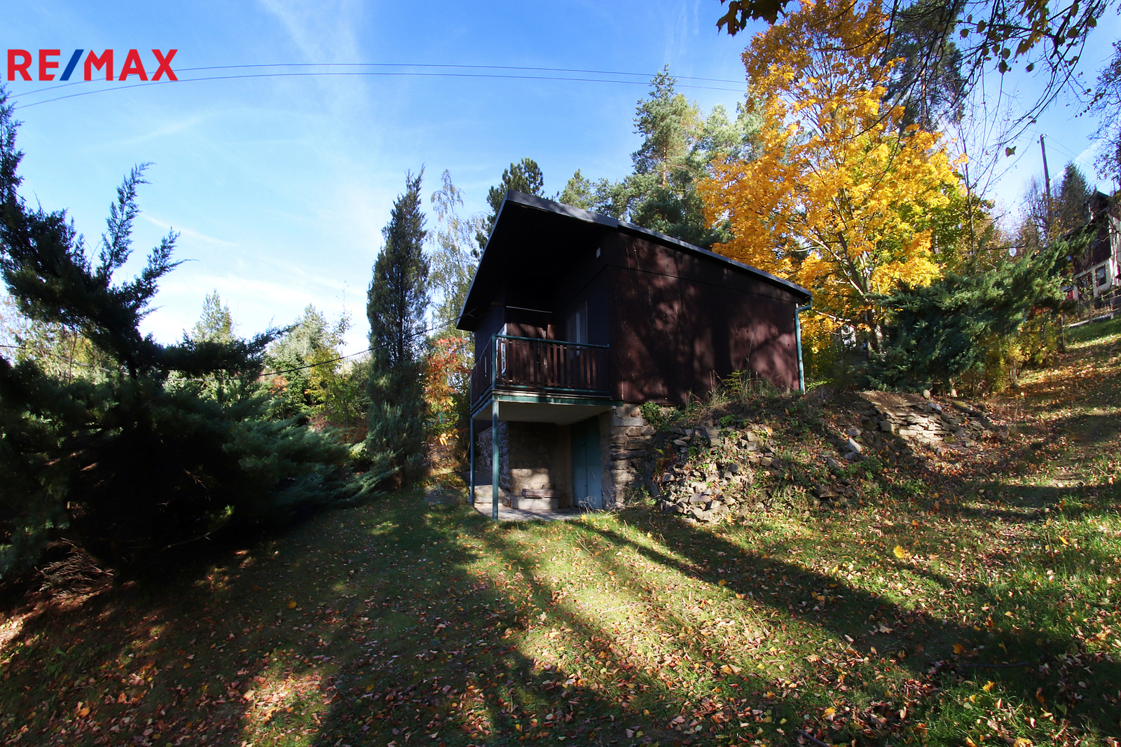 +420 776 335 999, ladislav.urbancik@re-max.cz