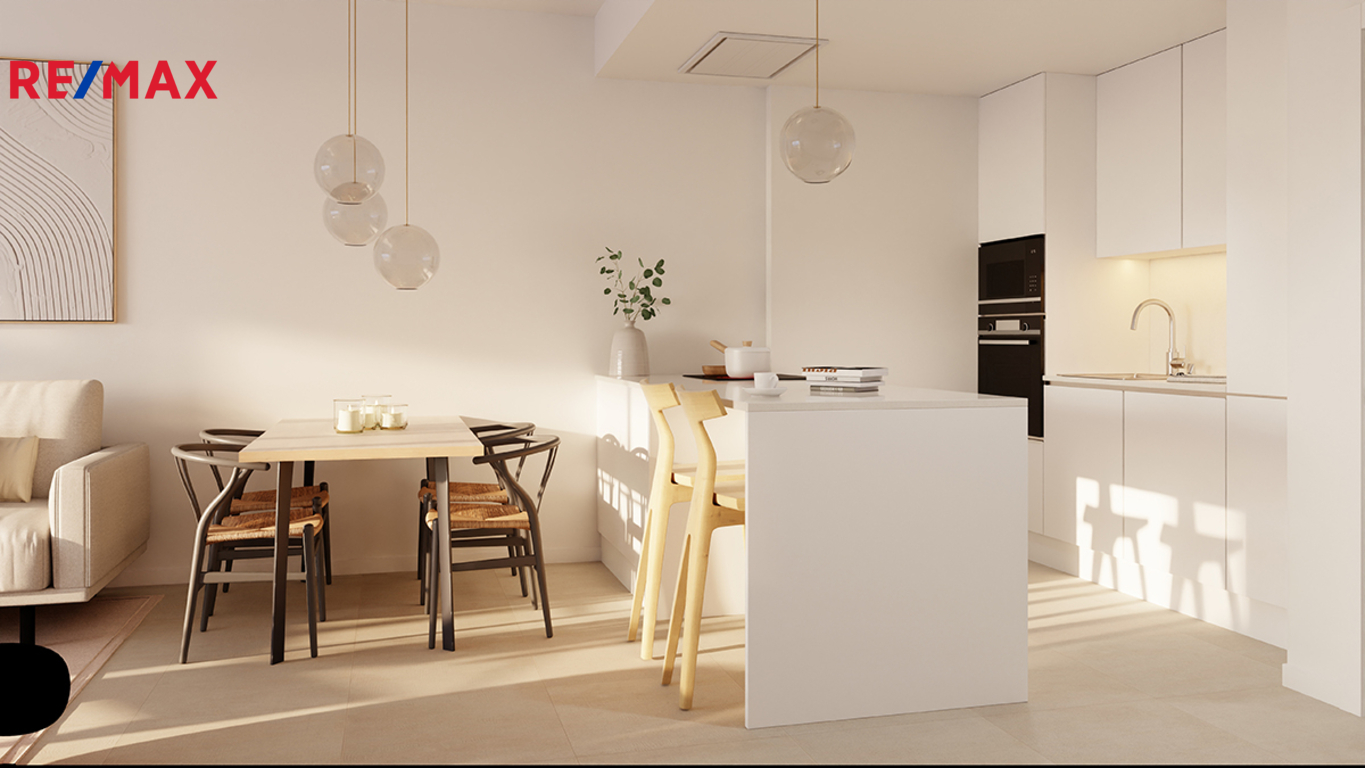 +420 739 604 767 I www.vaclavadamcik.cz I vaclav.adamcik@re-max.cz I prodej apartmánu 2+kk, Španělsko