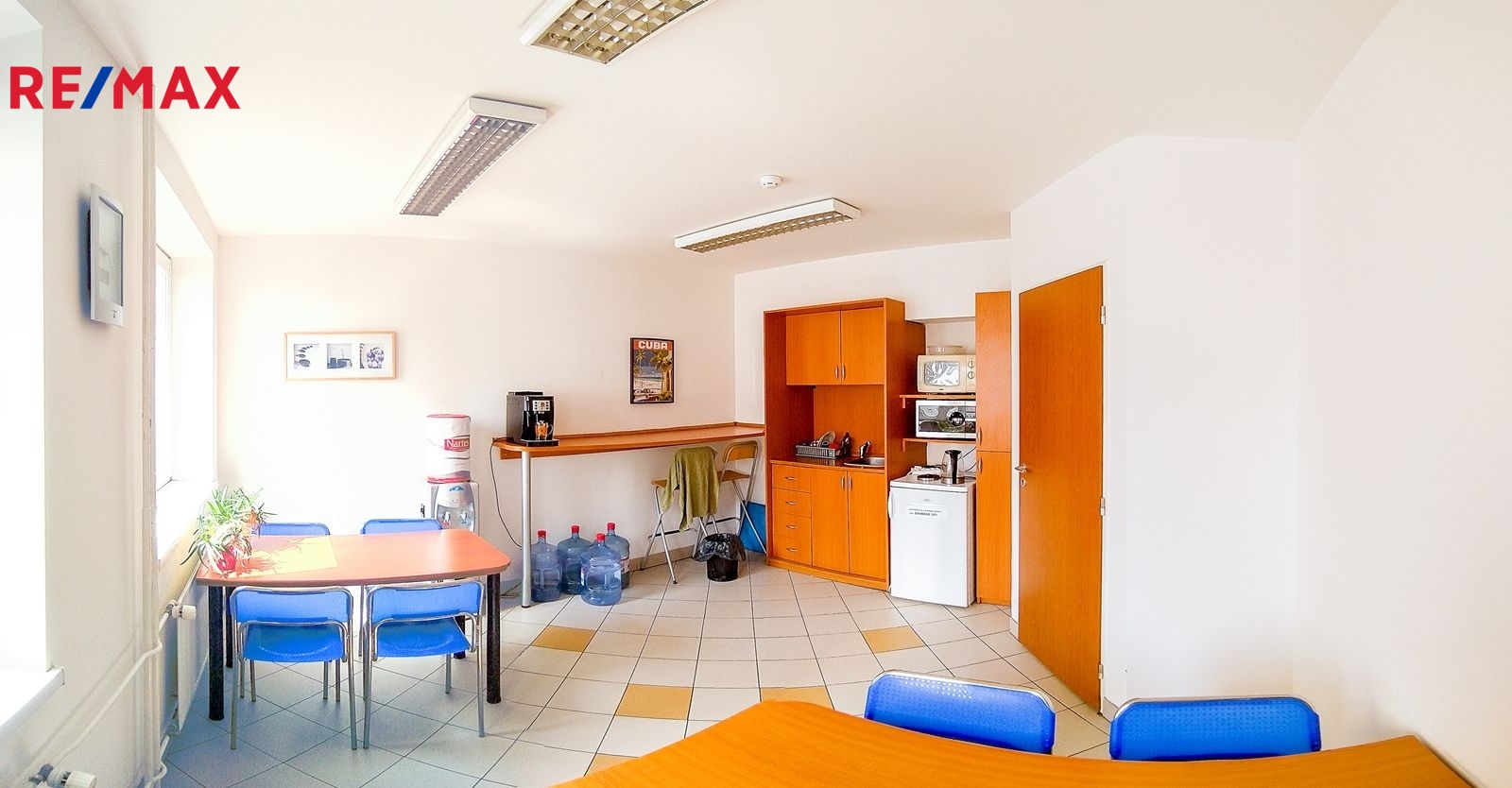 +420 739 604 767 I www.vaclavadamcik.cz I vaclav.a