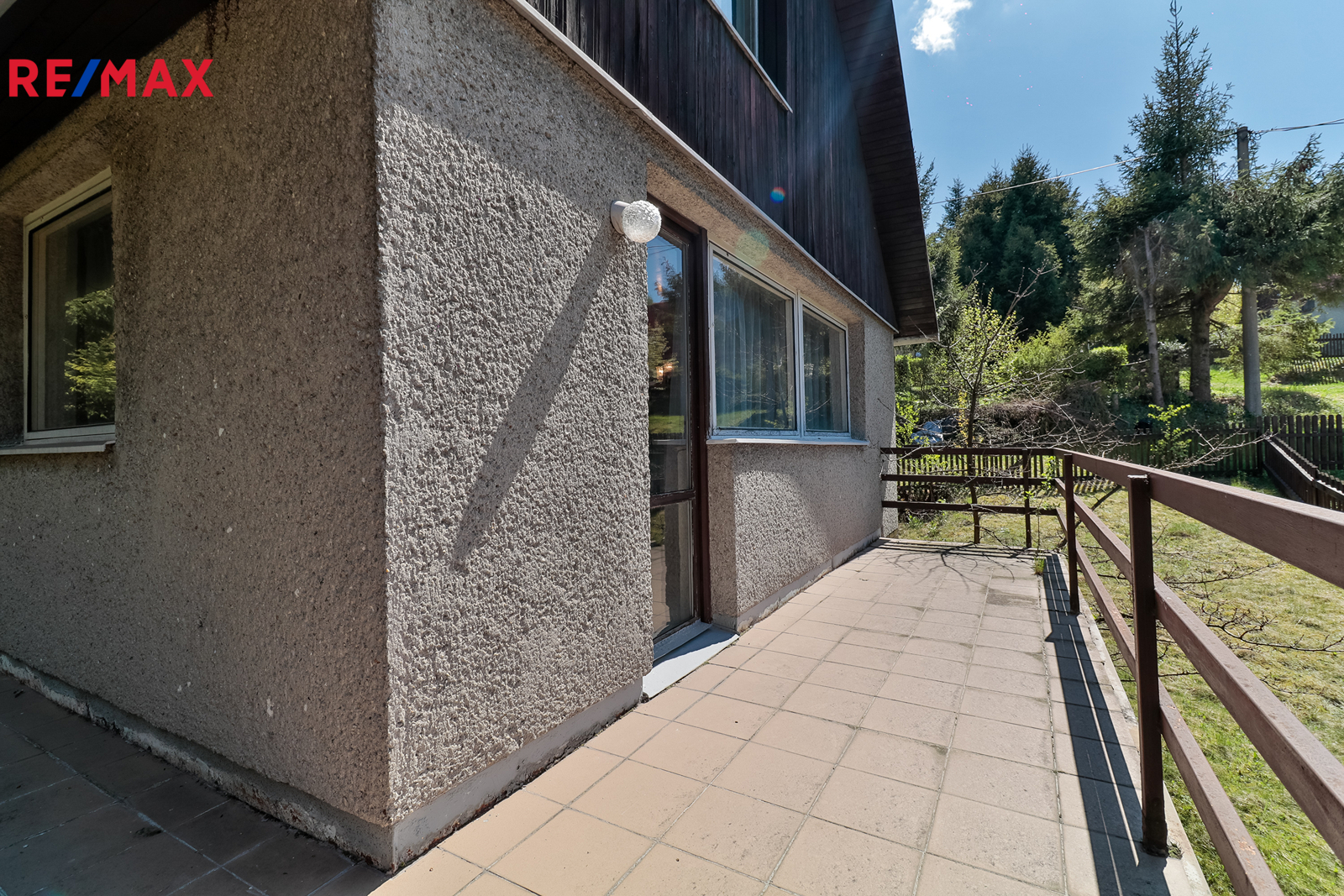 +420 739 604 767 I www.vaclavadamcik.cz I vaclav.adamcik@re-max.cz