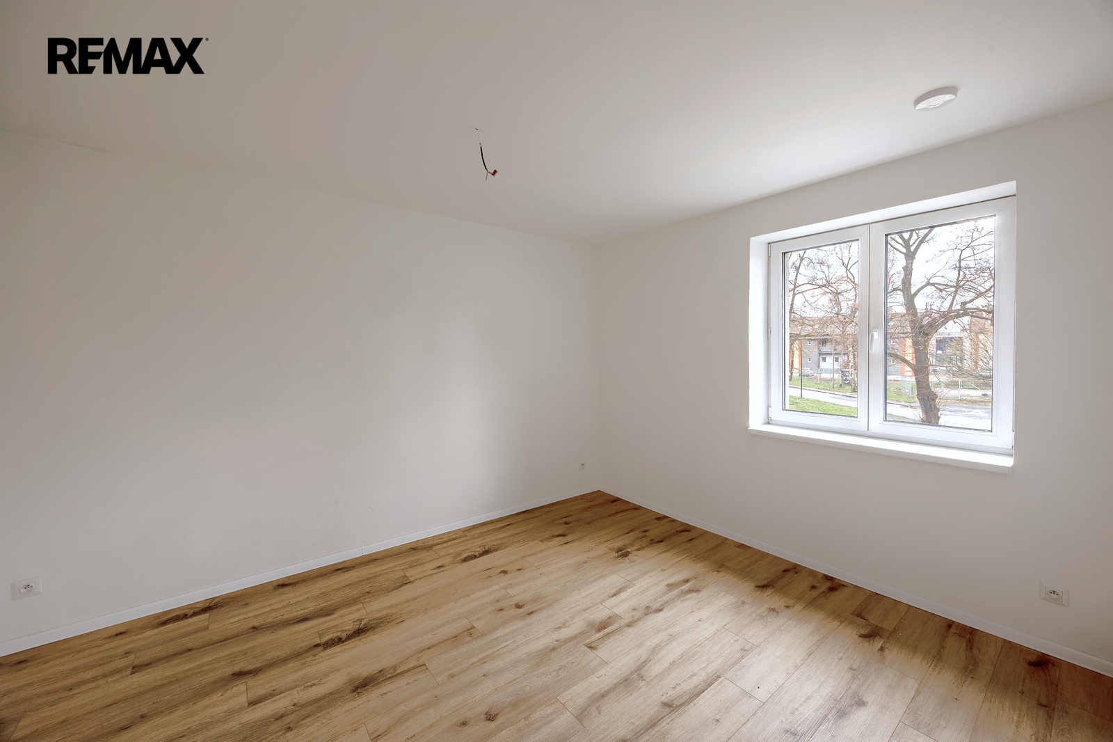 Petr Sonnenschein | +420 778 750 999 | REMAX Centrum