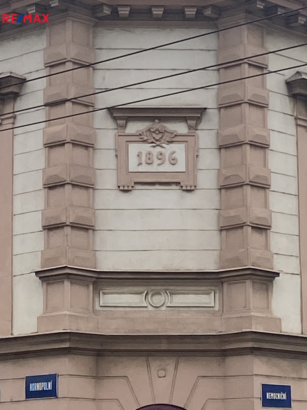 +420 776 335 999, ladislav.urbancik@re-max.cz