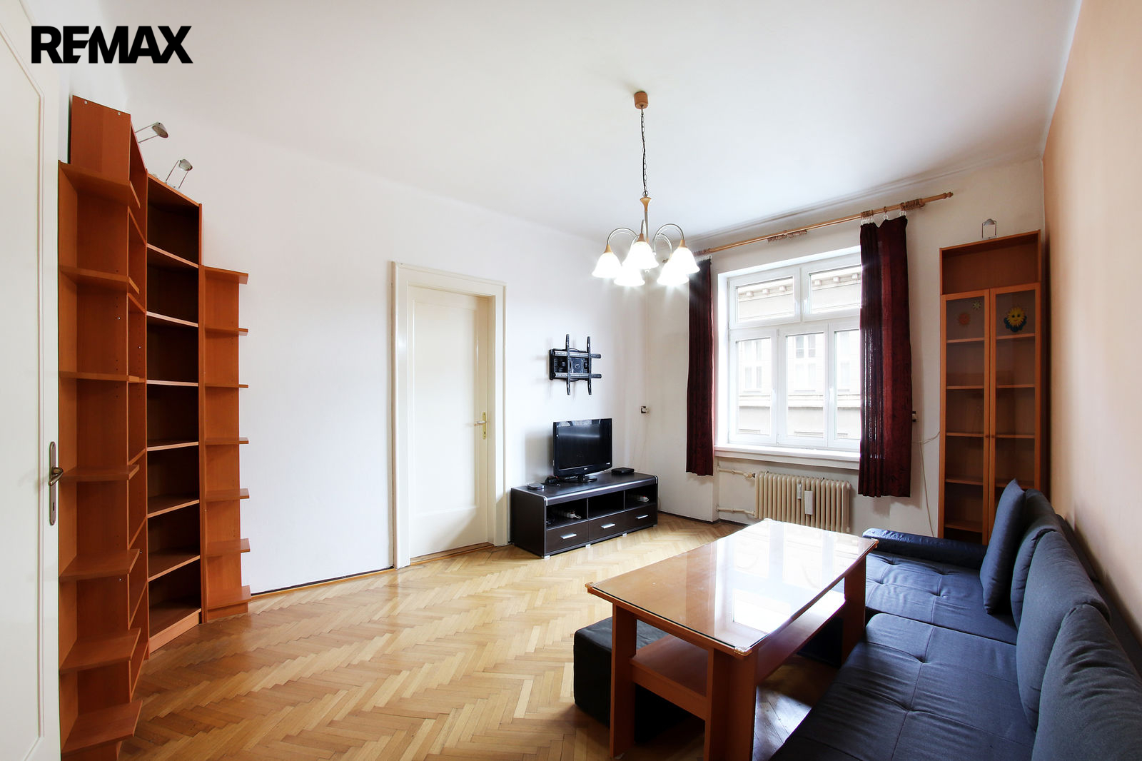  +420 739 604 767 I www.vaclavadamcik.cz I vaclav.