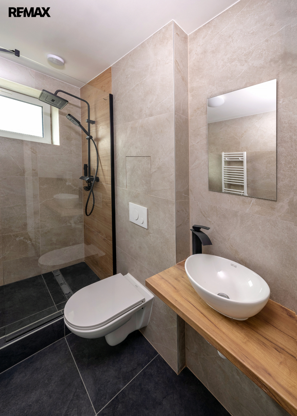 Petr Sonnenschein | +420 778 750 999 | REMAX Centrum