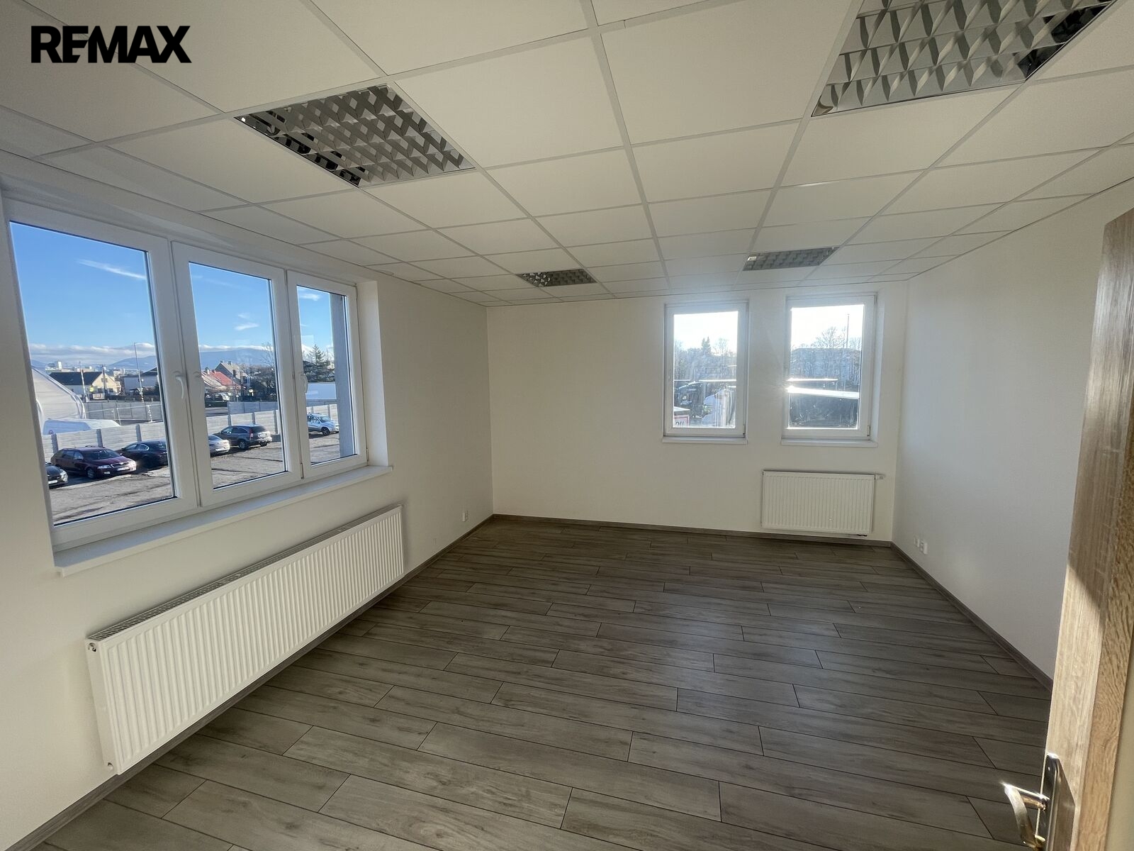 Petr Sonnenschein | +420 778 750 999 | RE/MAX Centrum | Dobrá u Frýdku Místku