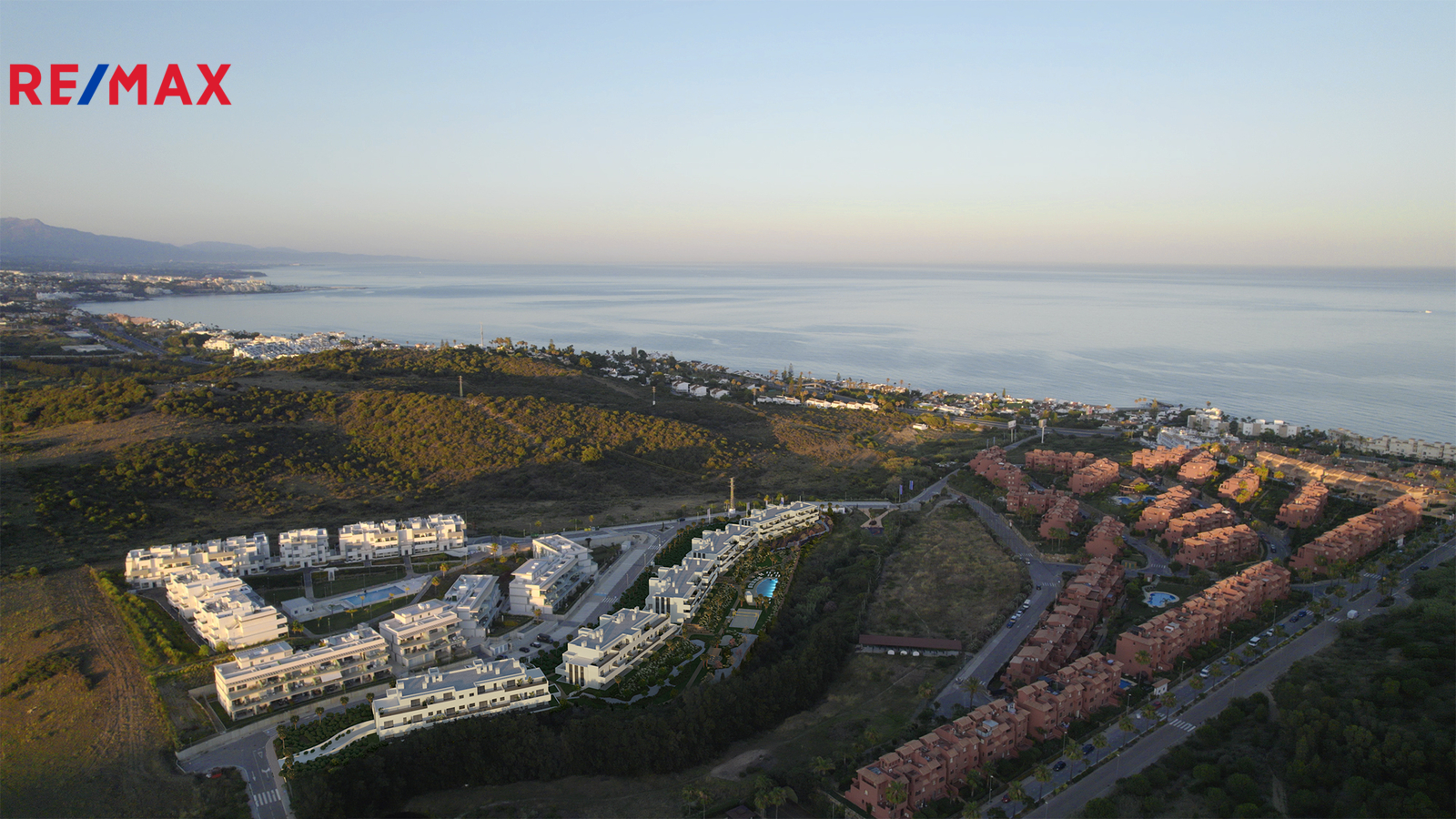 +420 739 604 767 I www.vaclavadamcik.cz I vaclav.a