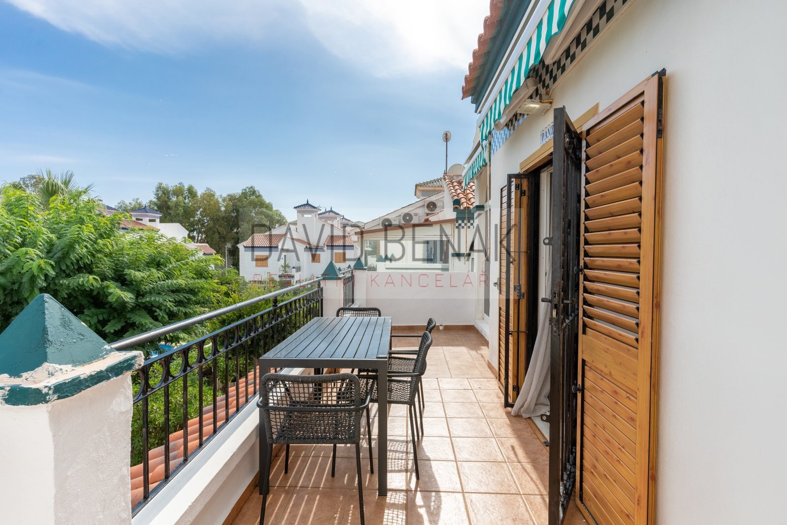 20251008-DSC09363-HDR copy.jpg