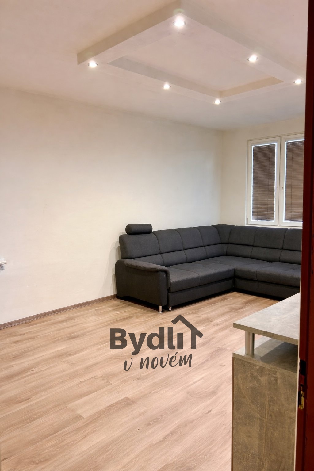 ea8c0429-dac7-4e8a-8dce-23978ff4ca4f