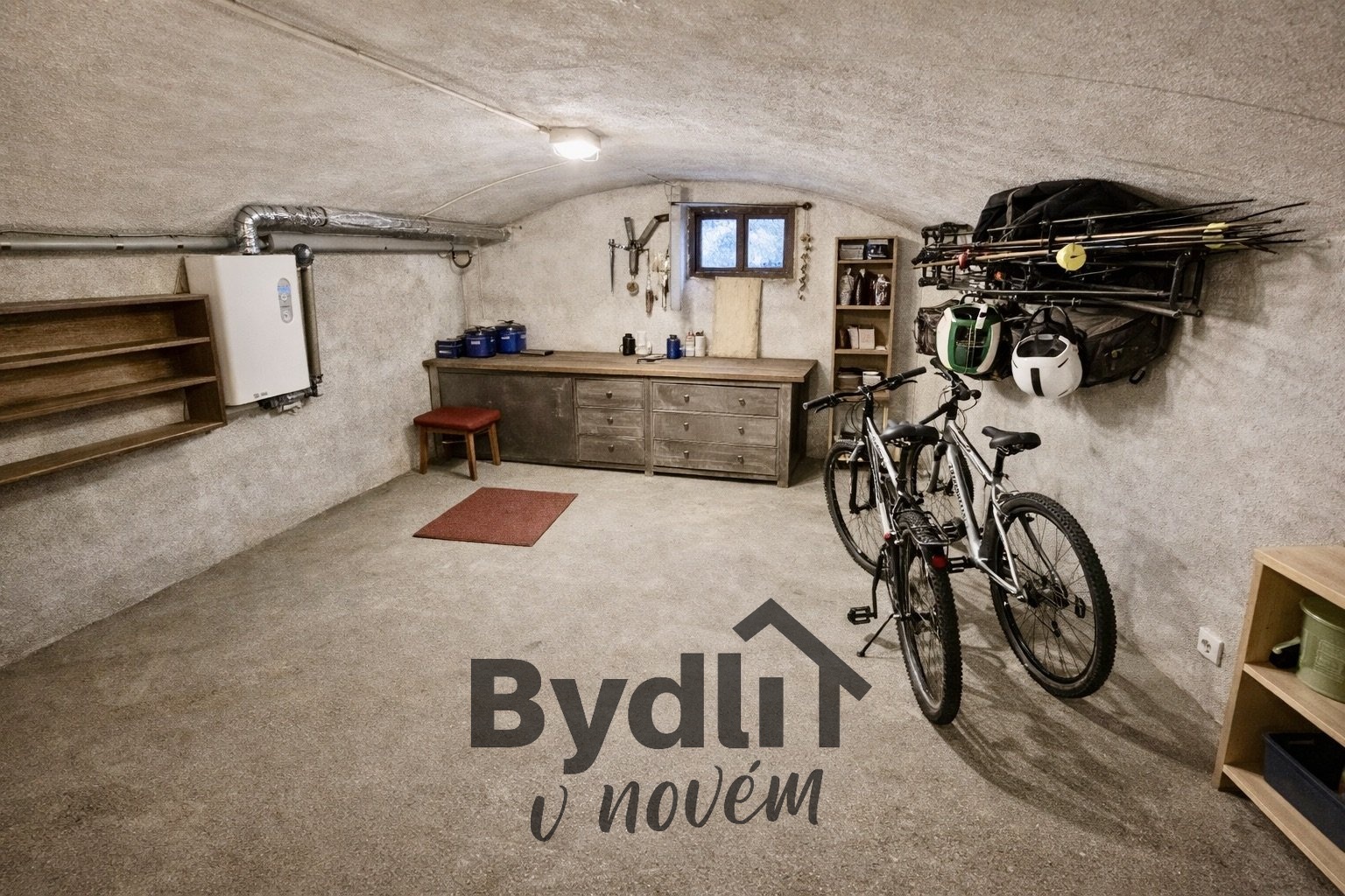 9FF2FA79-85C1-4141-AB05-A59D50BCA70E_1_201_a