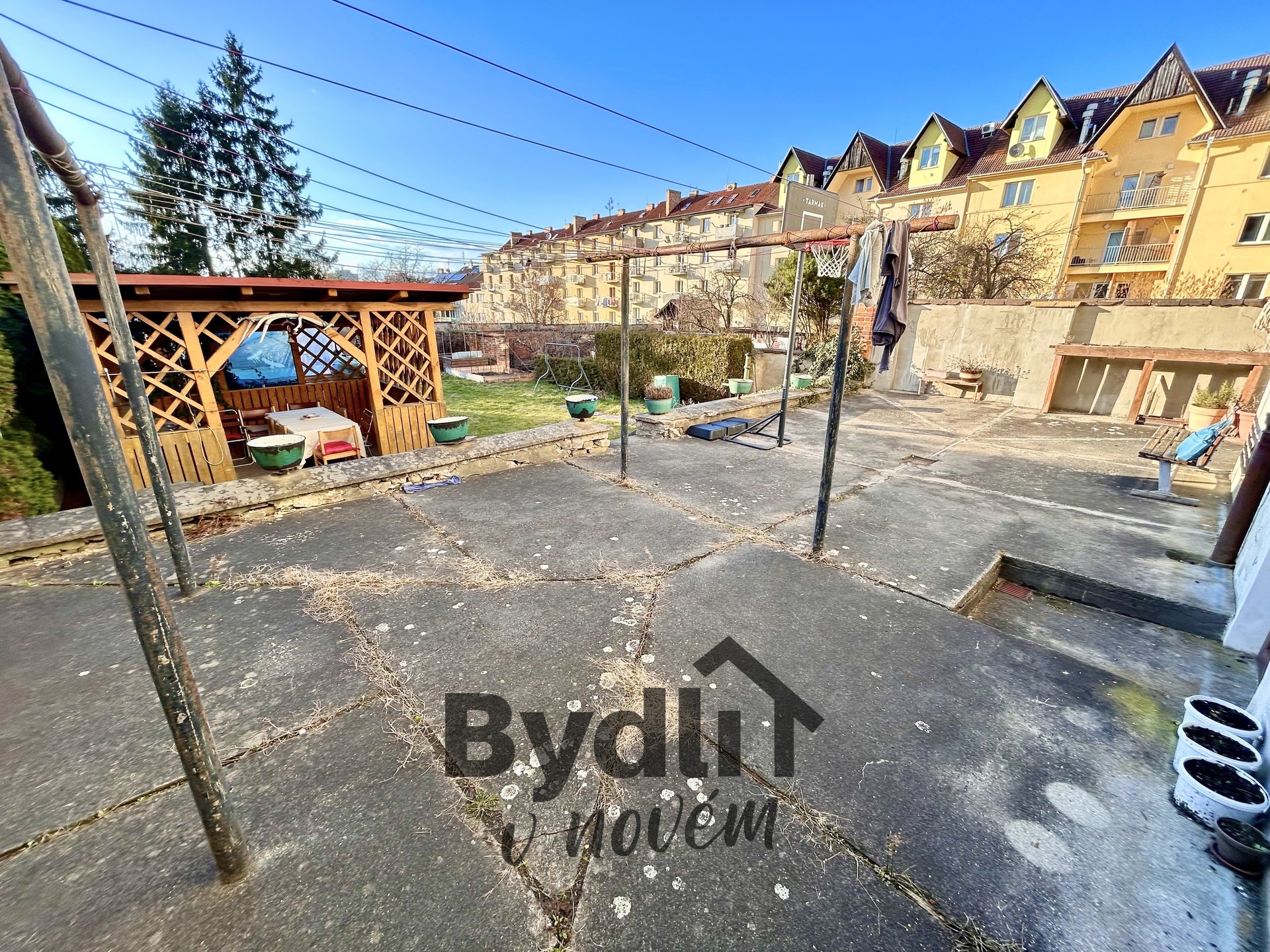 33F90811-04A1-45FB-832F-9B5BE4EEB0FC_1_201_a