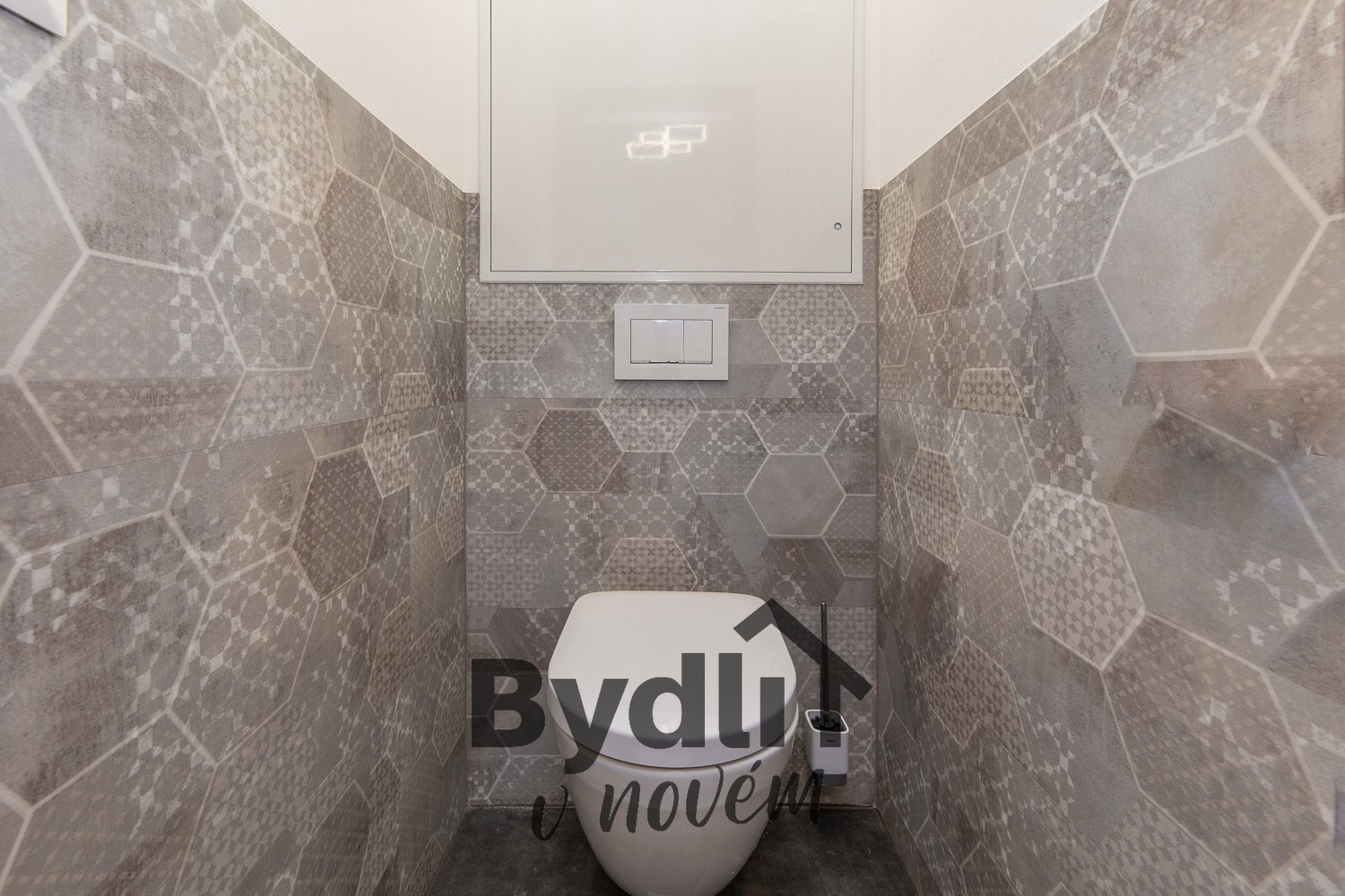 samostatné wc (1,15m2)