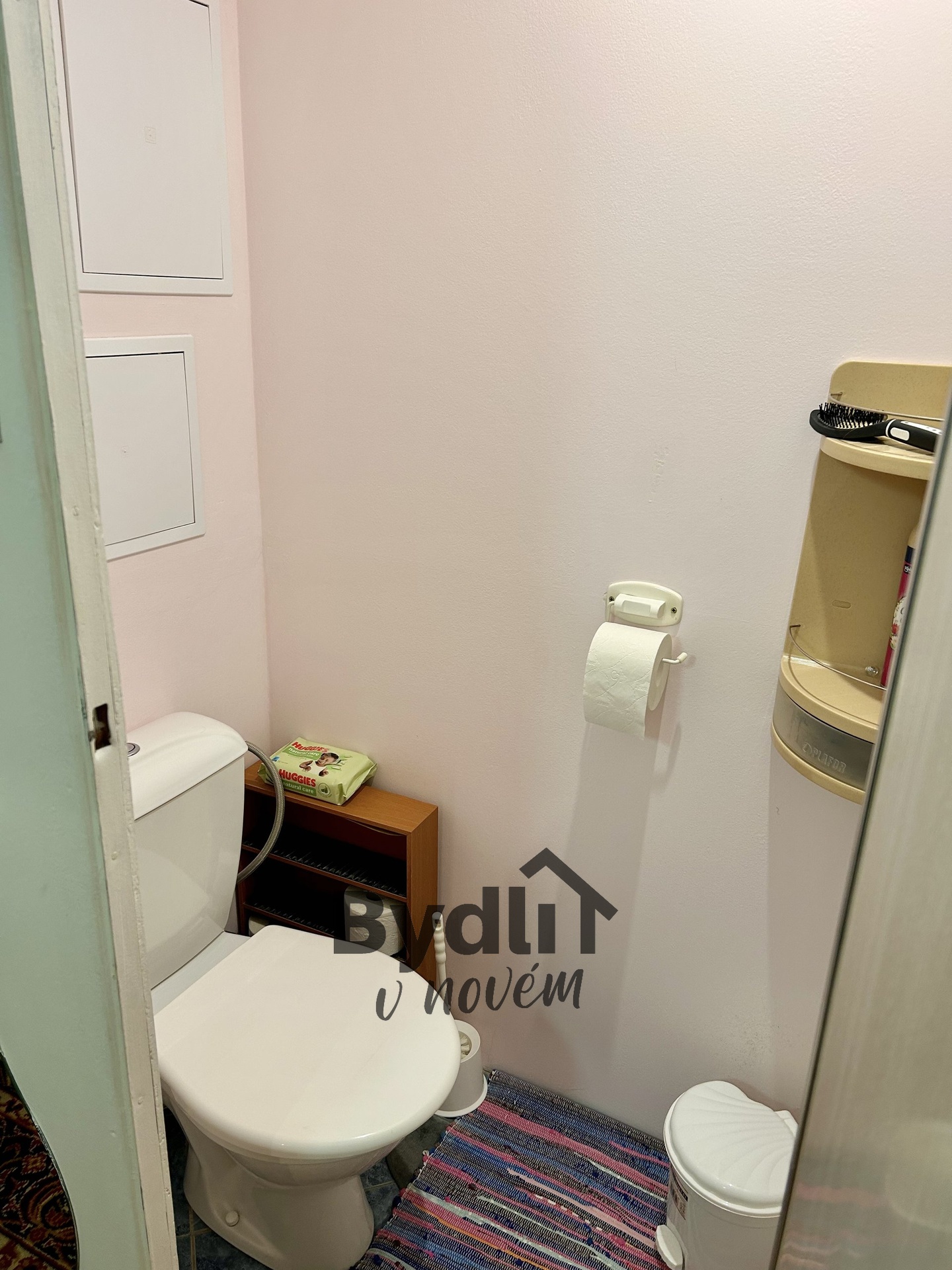 0F7960BE-C725-427A-B960-3A4ED96E3362_1_201_a