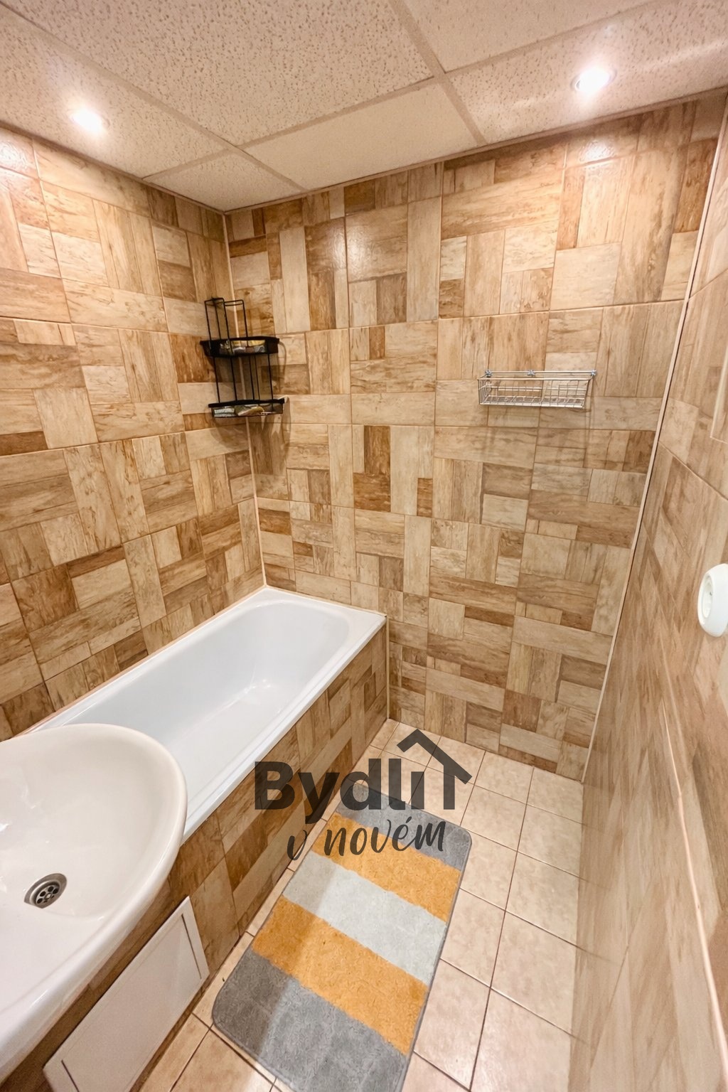 4ebdce6a-78d6-42b9-9a92-6fbfce7cc0b6