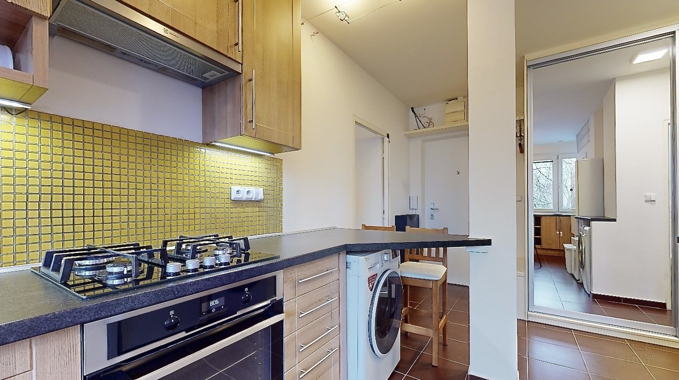 Sni?mek obrazovky 2025-11-27 v 9.29.58