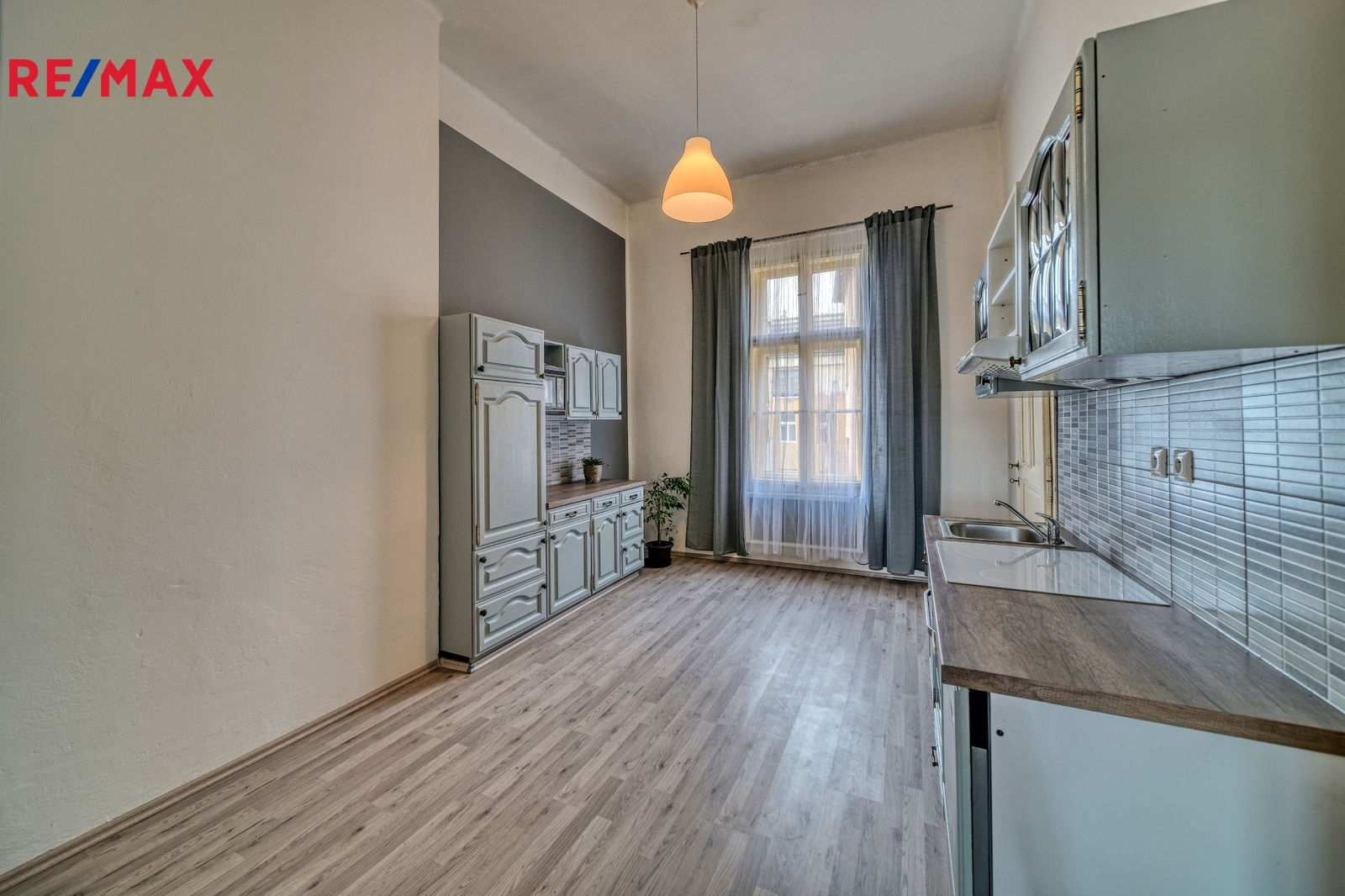 kuchyně s jídelnou