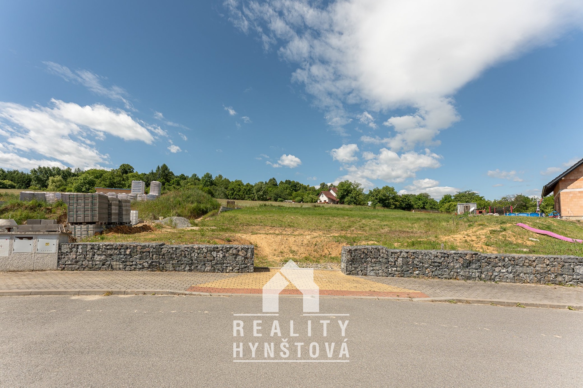 Prodej pozemek - Prosetín