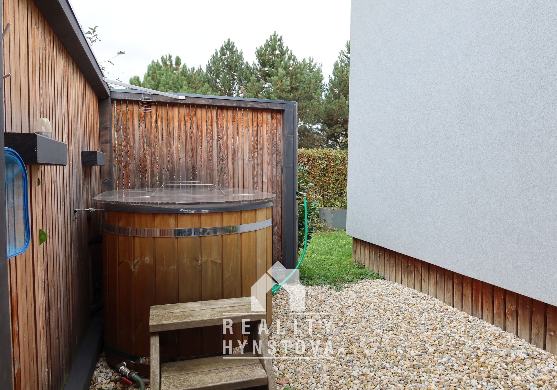 Zahradní koupací vana