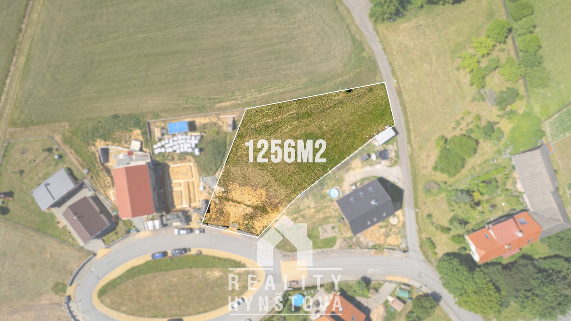 Pohled na pozemek