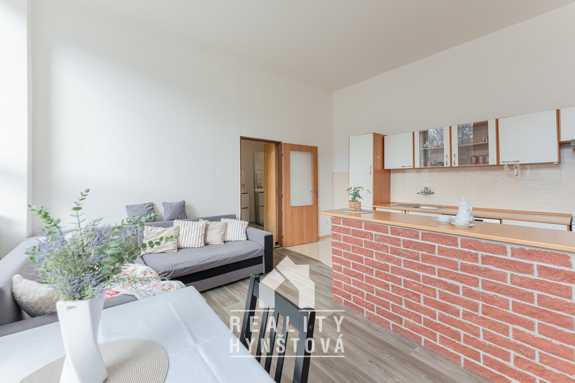 Prodej bytu 3+1 Olomučany  - obývací kuchyň