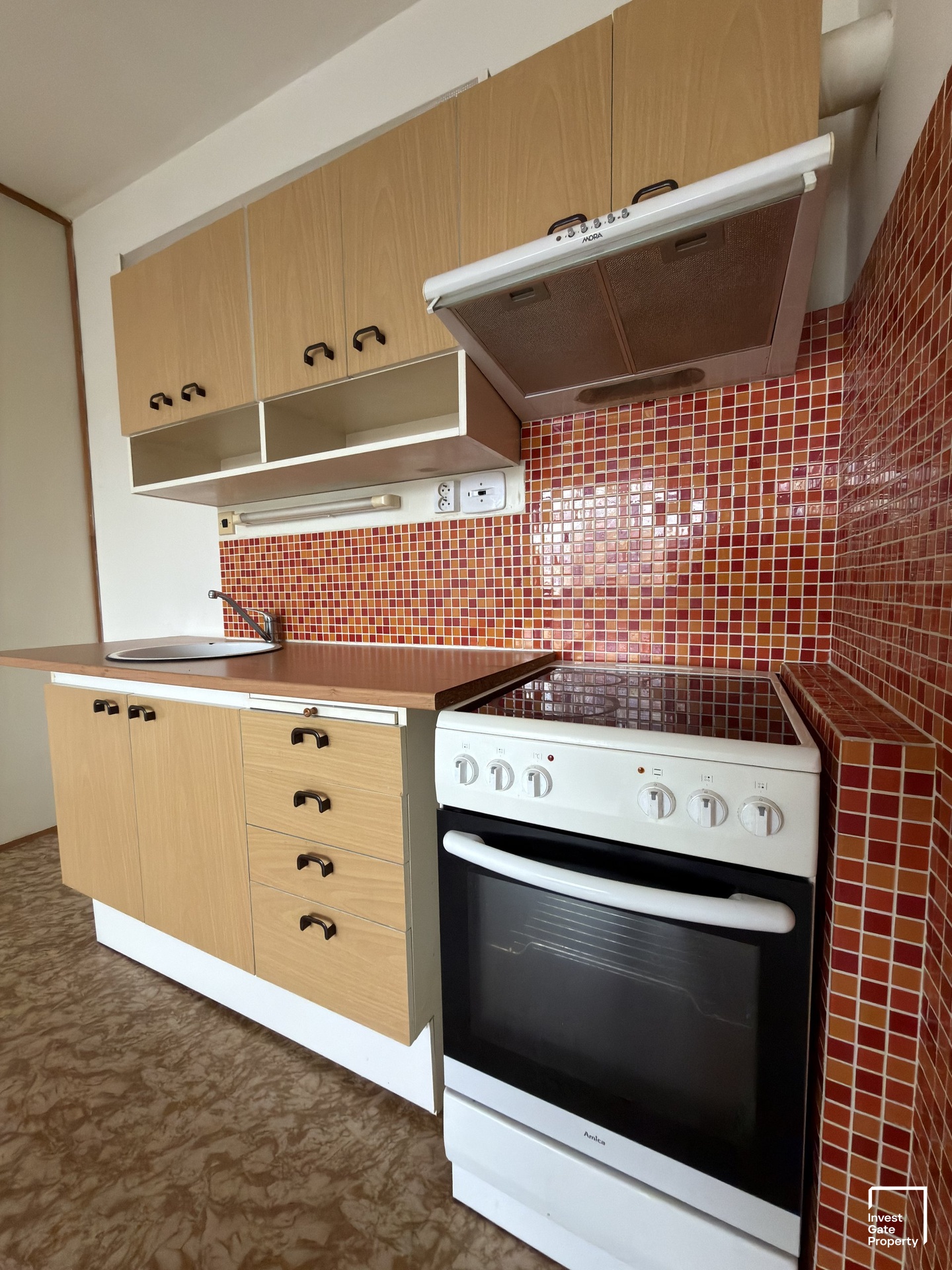 Prodej bytu, J. Bendy, ČB