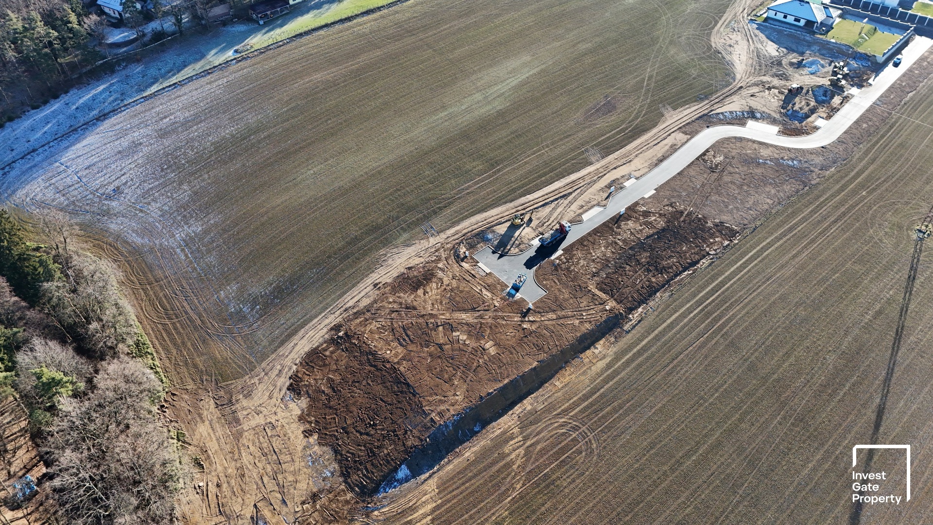 DJI_20241231120946_0022_D