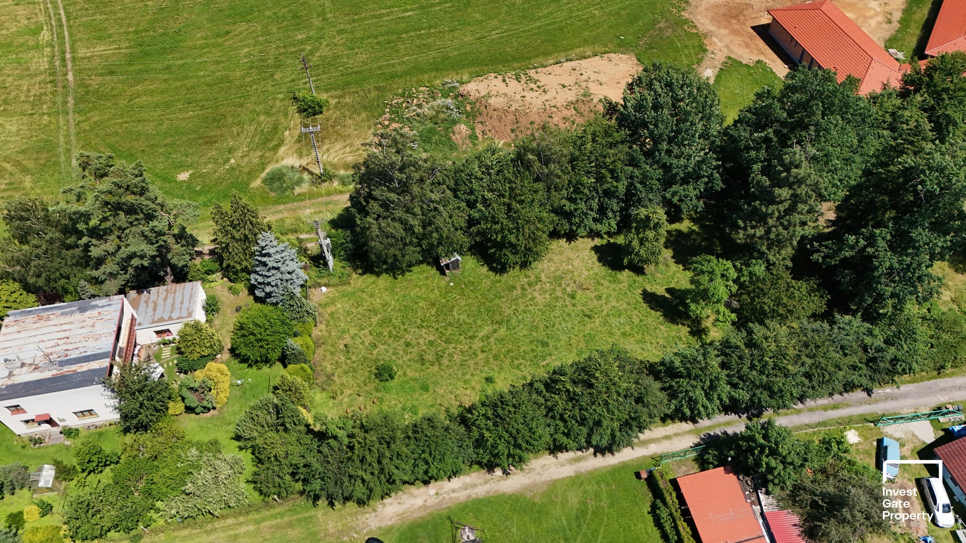 DJI_20250428112358_0015_D