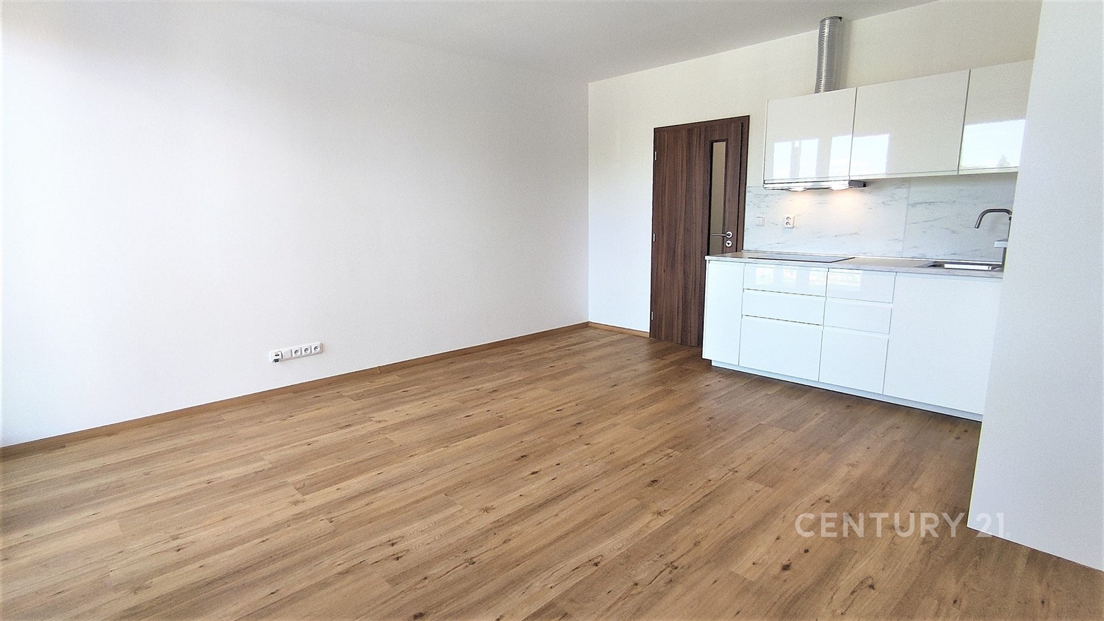 Pohled na kuchyňskou linku