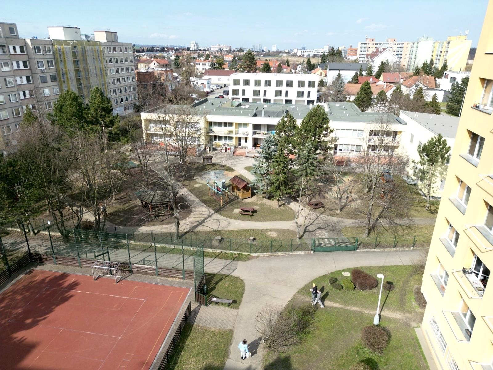 5c92a5bf-6376-46ce-bb8a-b92a5dd97c40