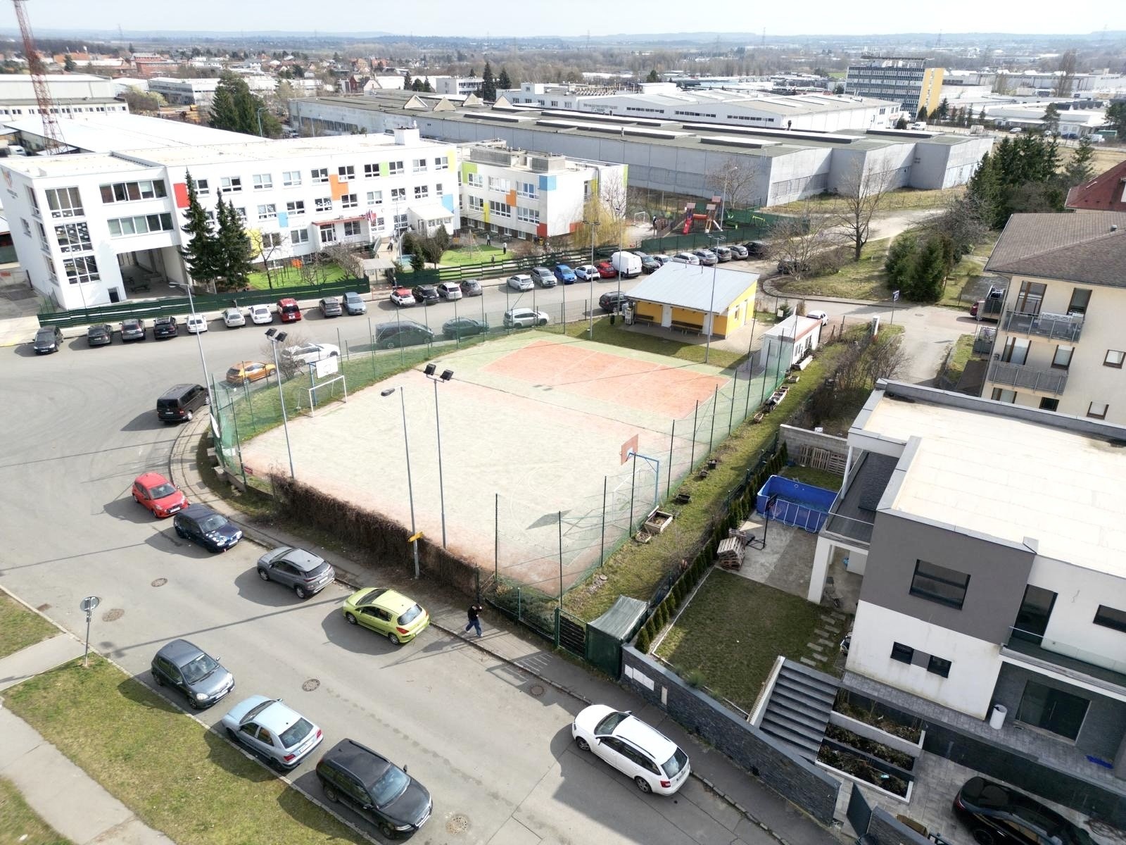 73acc7f0-2294-4bcf-81e0-a180e10f3ed2